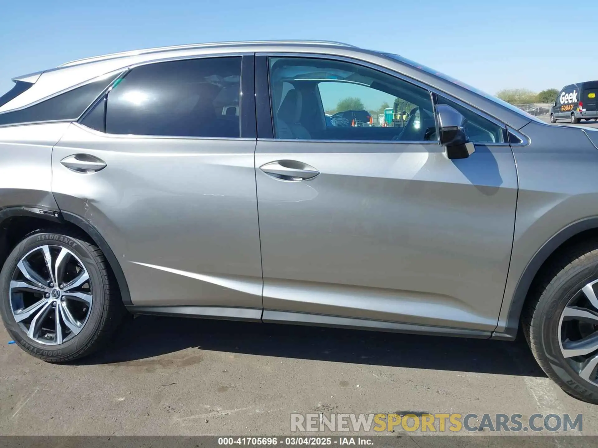 13 fotografías del automóvil dañado 2T2HZMDA1LC256074 LEXUS RX 350 2020