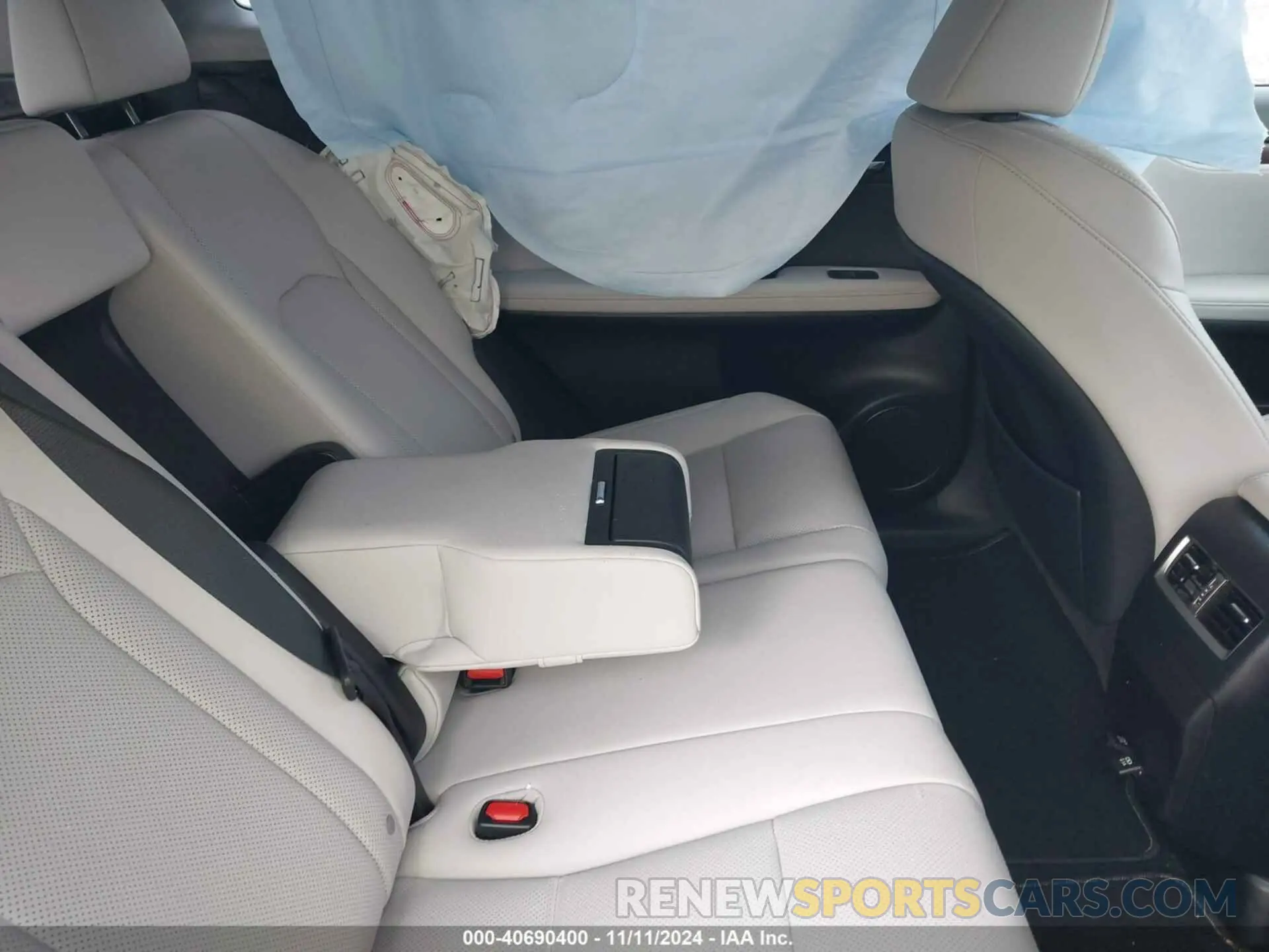 8 fotografías del automóvil dañado 2T2HZMDA2LC233399 LEXUS RX 350 2020