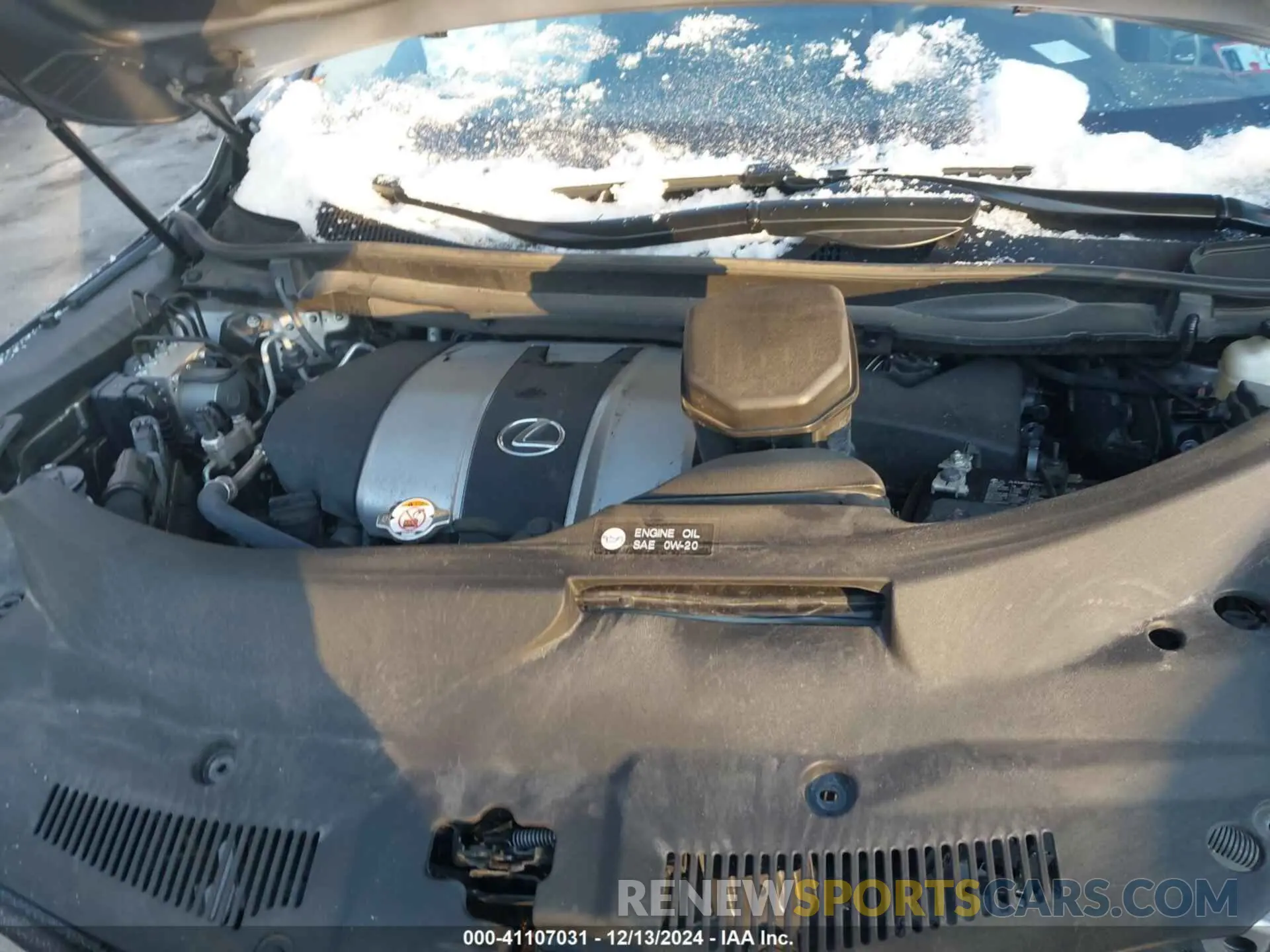 10 fotografías del automóvil dañado 2T2HZMDA7LC251784 LEXUS RX 350 2020