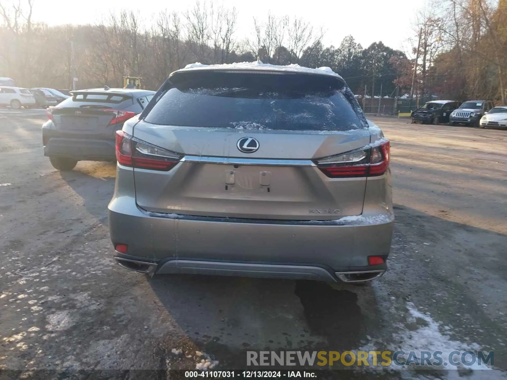 16 fotografías del automóvil dañado 2T2HZMDA7LC251784 LEXUS RX 350 2020