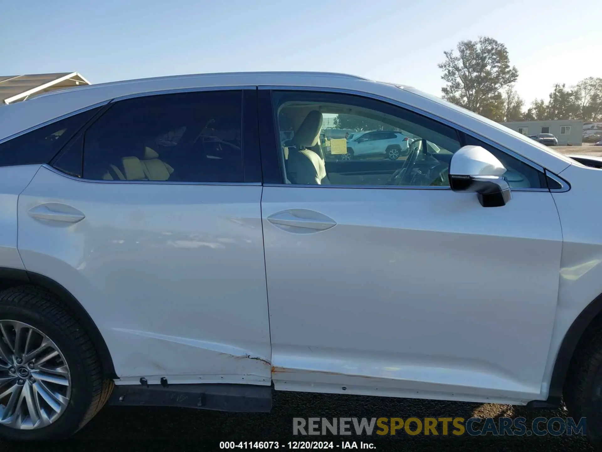 14 fotografías del automóvil dañado 2T2JZMAA4LC153642 LEXUS RX 350 2020