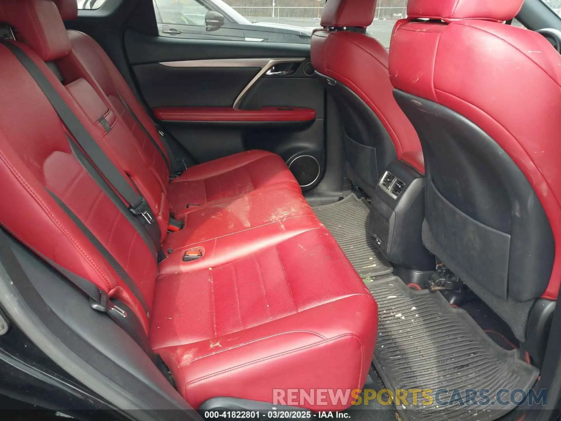 8 fotografías del automóvil dañado 2T2SZMDA8LC256854 LEXUS RX 350 2020