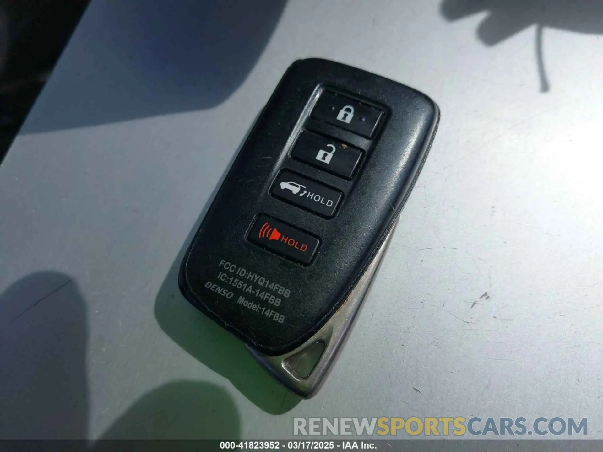 11 fotografías del automóvil dañado 2T2SZMDA9LC221224 LEXUS RX 350 2020