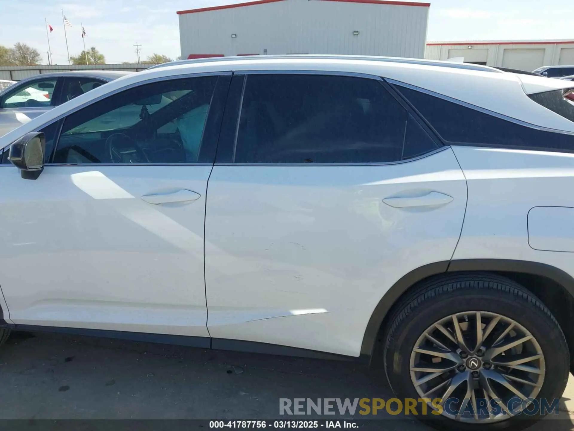 14 fotografías del automóvil dañado 2T2YZMDA7LC253891 LEXUS RX 350 2020