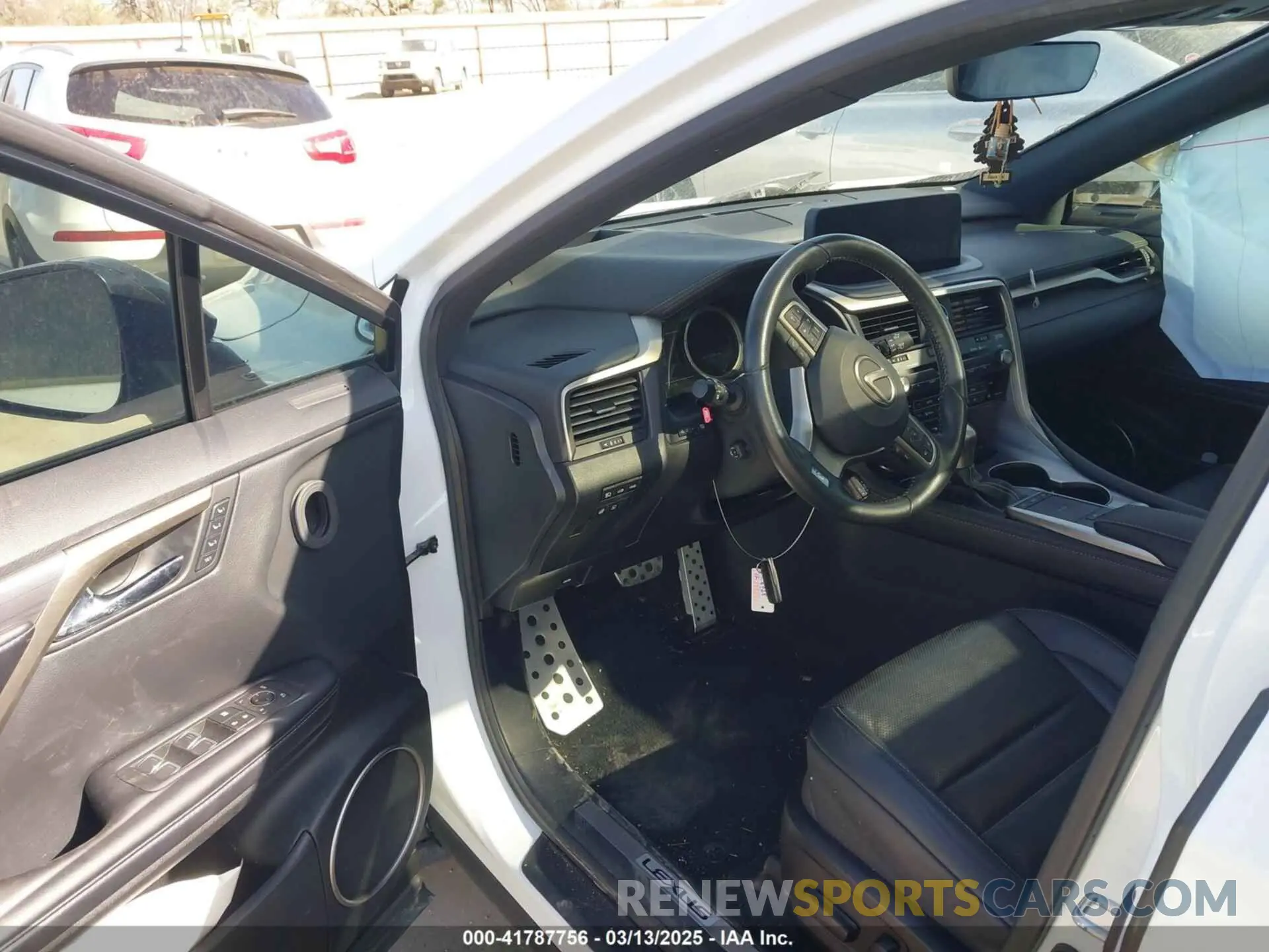 5 fotografías del automóvil dañado 2T2YZMDA7LC253891 LEXUS RX 350 2020