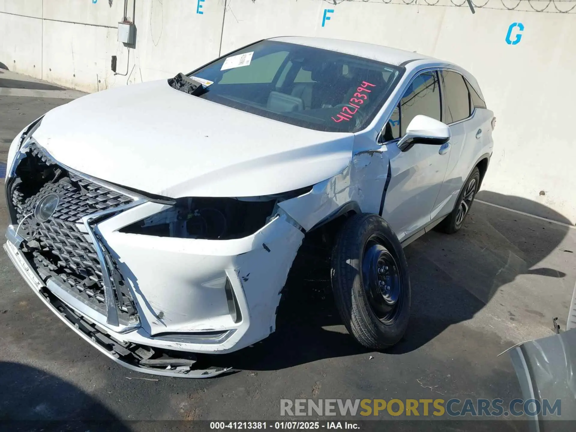 2 fotografías del automóvil dañado 2T2AZMAA0MC206743 LEXUS RX 350 2021