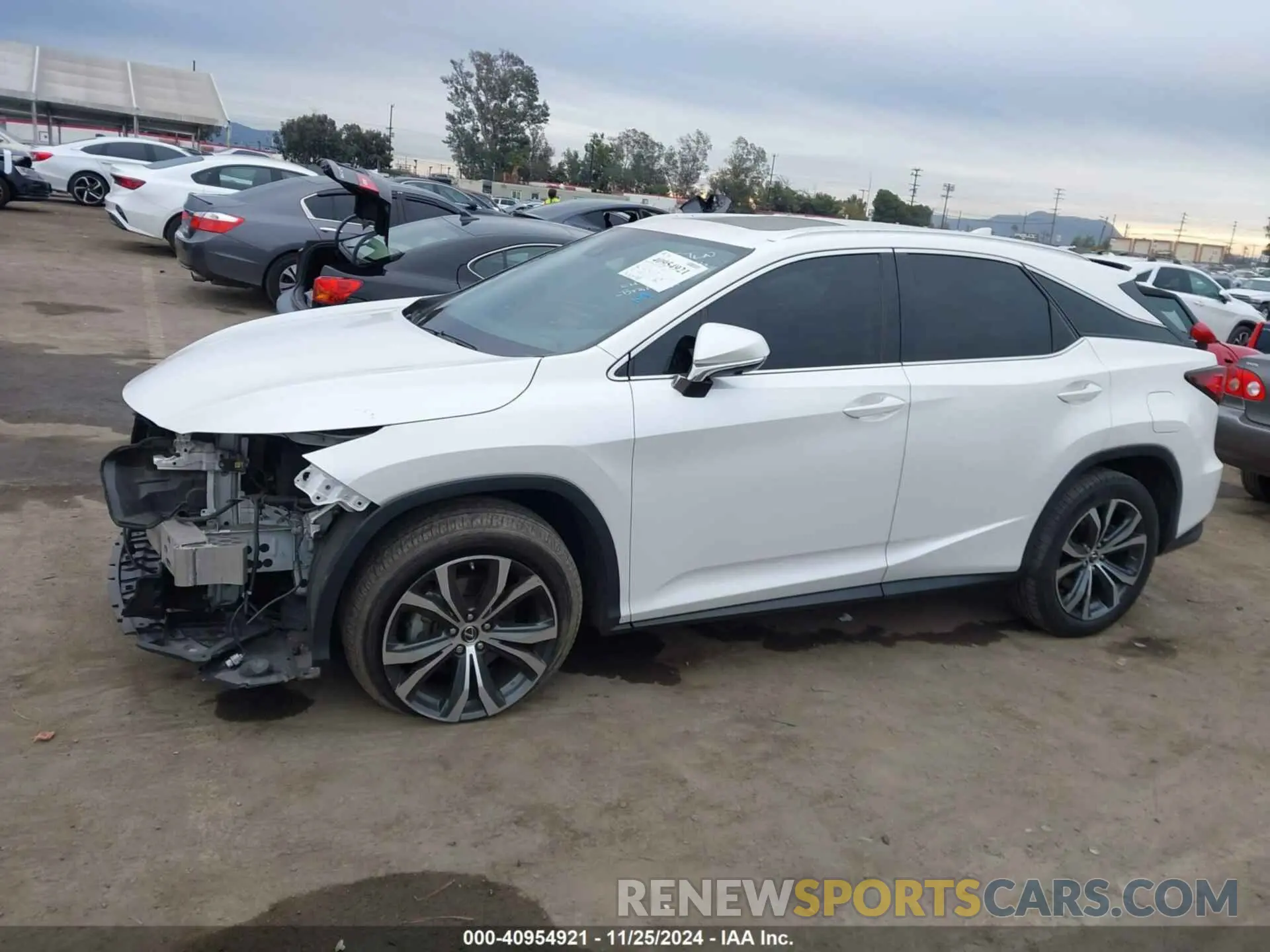 15 fotografías del automóvil dañado 2T2HZMAA2MC188583 LEXUS RX 350 2021