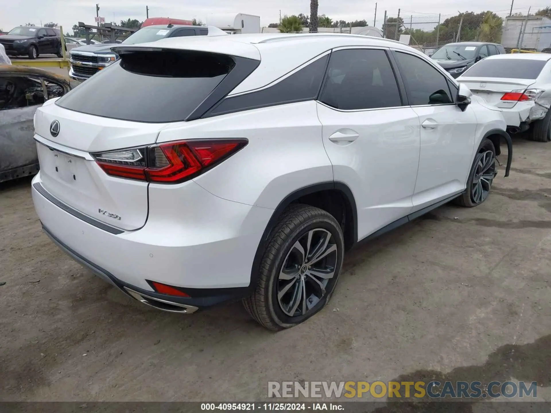 4 fotografías del automóvil dañado 2T2HZMAA2MC188583 LEXUS RX 350 2021