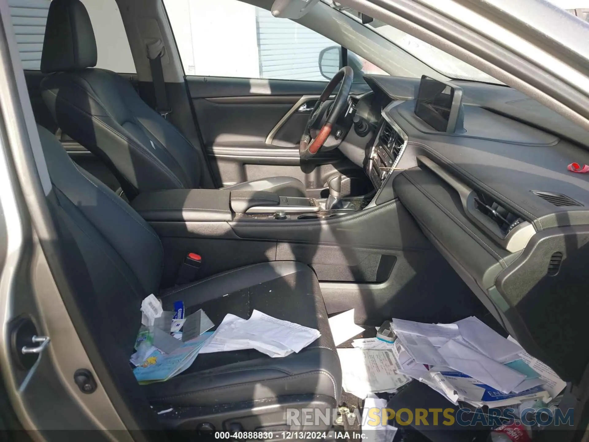5 fotografías del automóvil dañado 2T2HZMAA4MC195499 LEXUS RX 350 2021