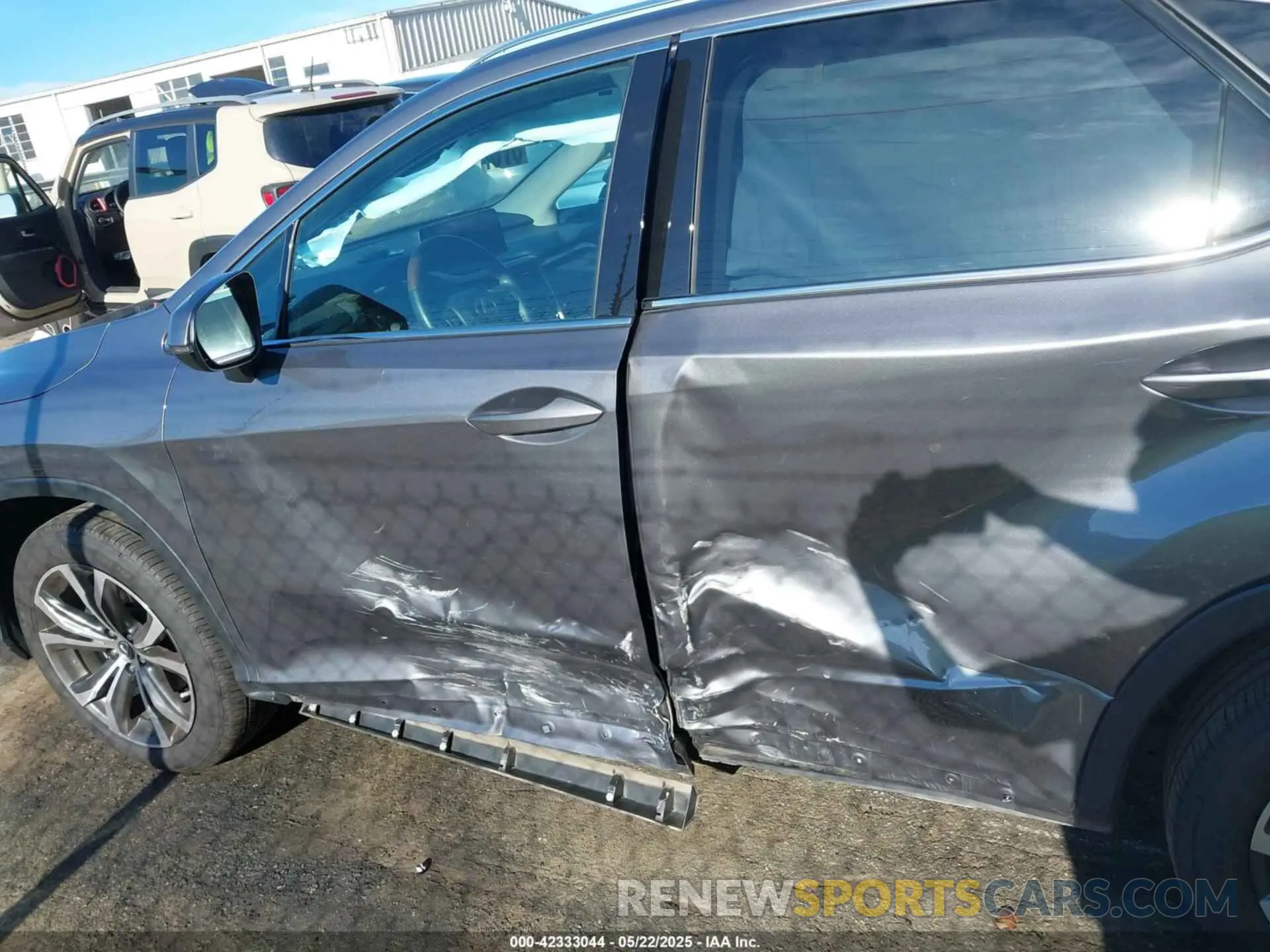 14 fotografías del automóvil dañado 2T2HZMAA4MC202161 LEXUS RX 350 2021