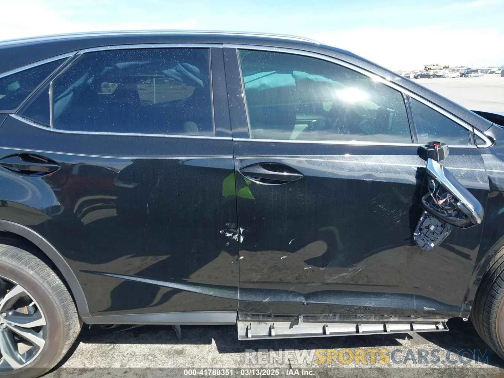 13 fotografías del automóvil dañado 2T2HZMAA7MC191981 LEXUS RX 350 2021