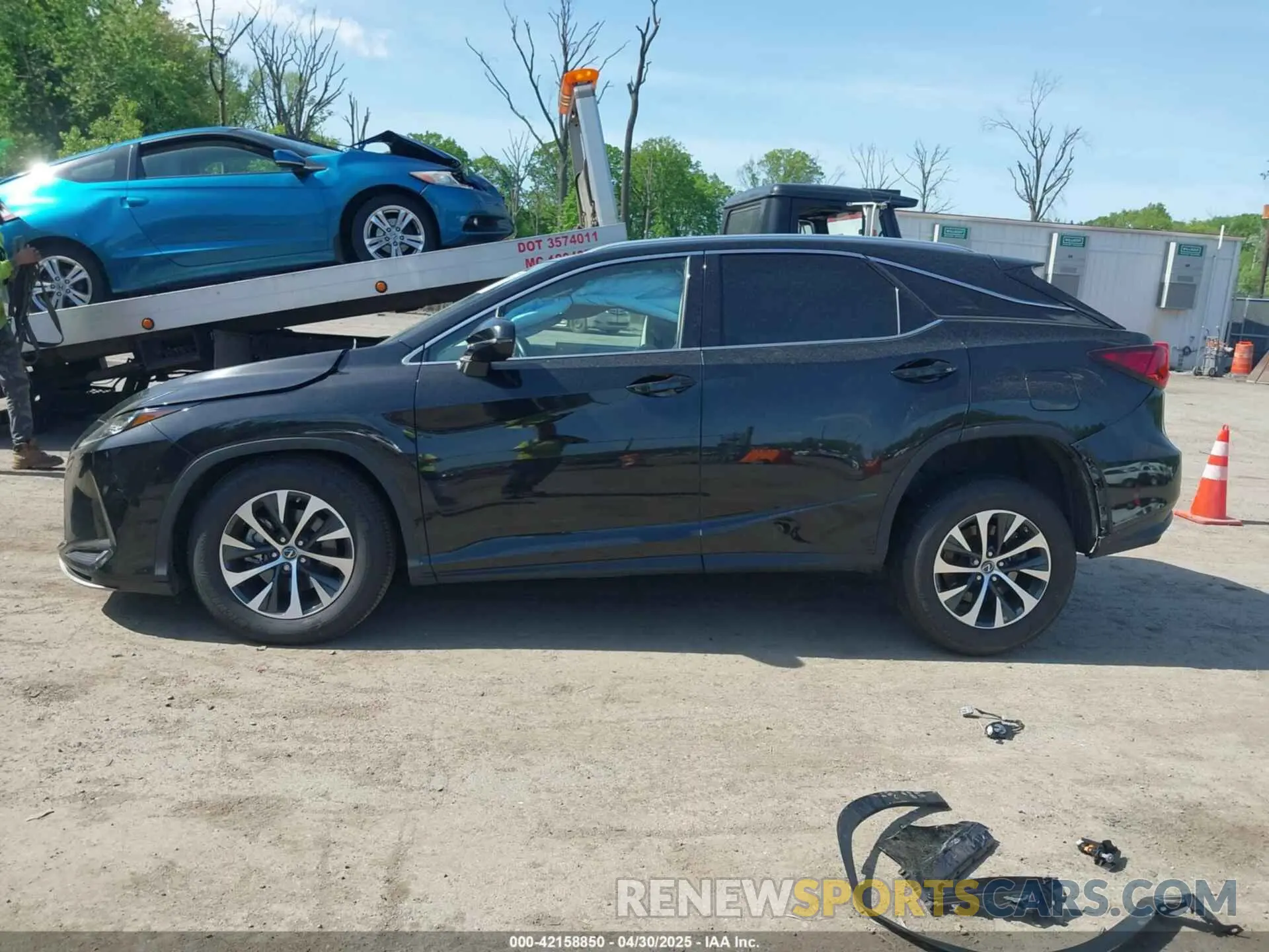 14 fotografías del automóvil dañado 2T2HZMDA1MC260014 LEXUS RX 350 2021