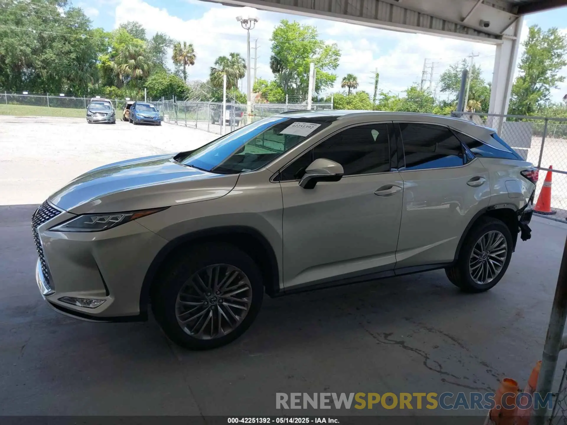 14 fotografías del automóvil dañado 2T2JZMAA1MC185112 LEXUS RX 350 2021