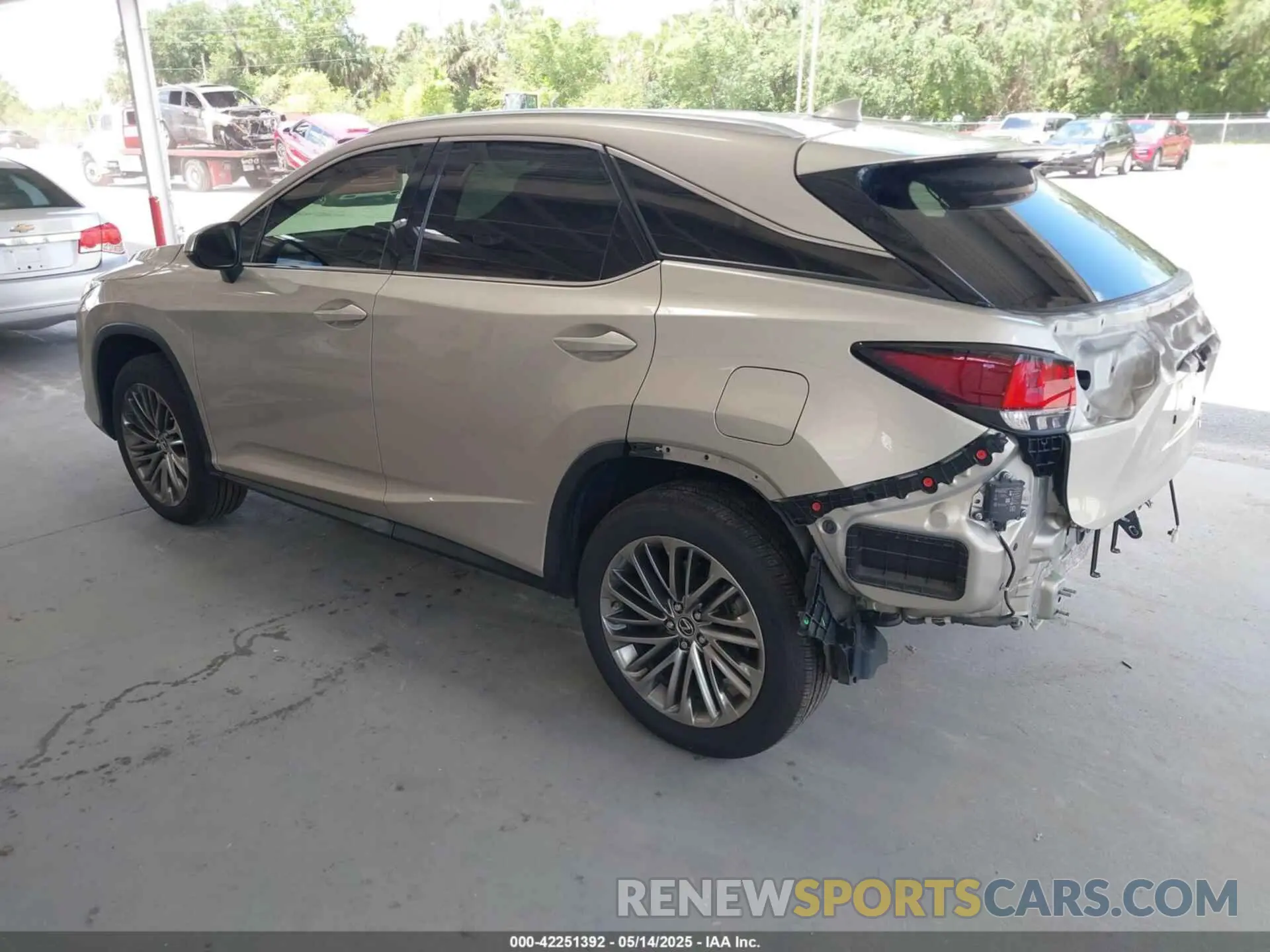 3 fotografías del automóvil dañado 2T2JZMAA1MC185112 LEXUS RX 350 2021