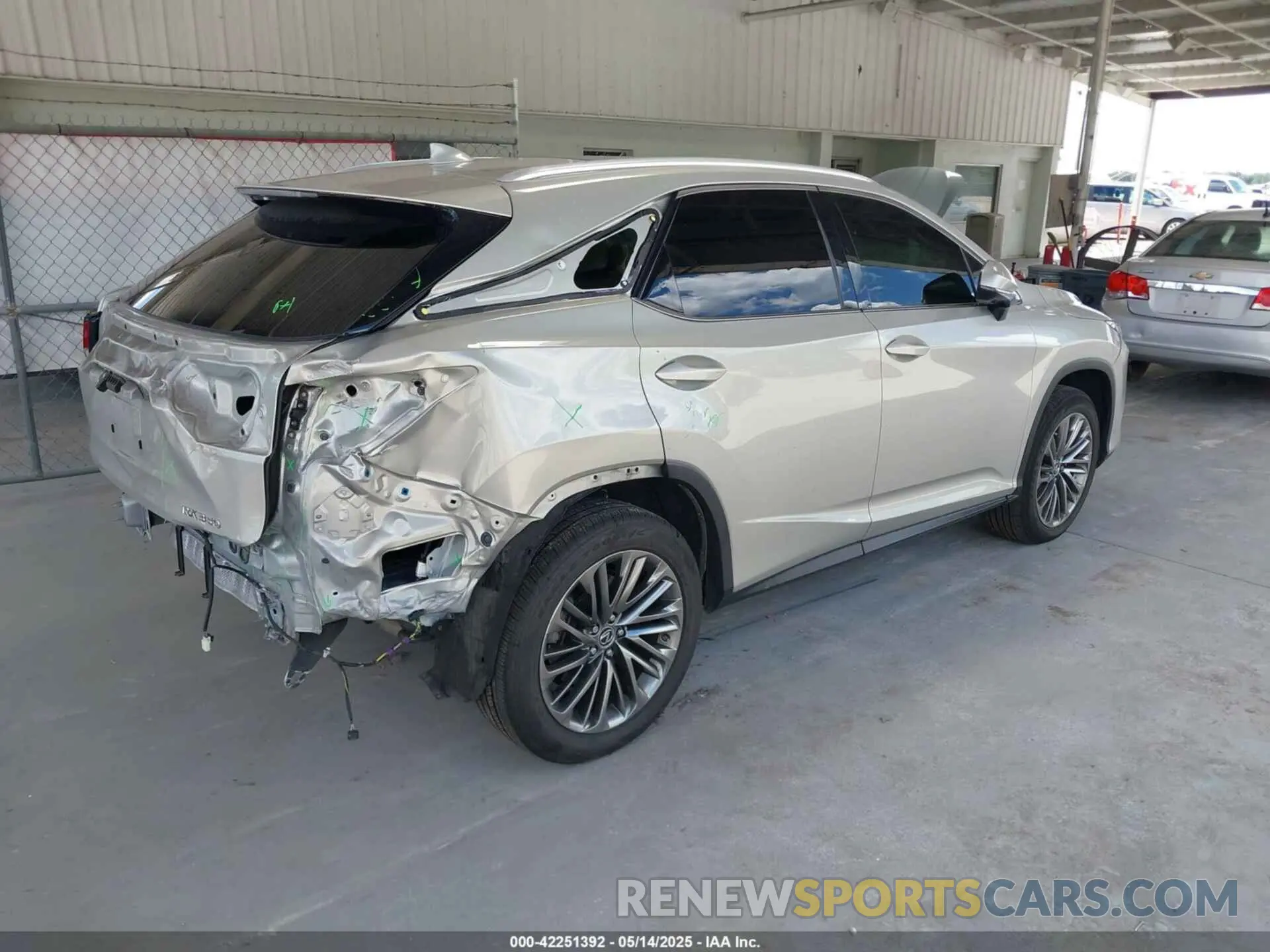 4 fotografías del automóvil dañado 2T2JZMAA1MC185112 LEXUS RX 350 2021
