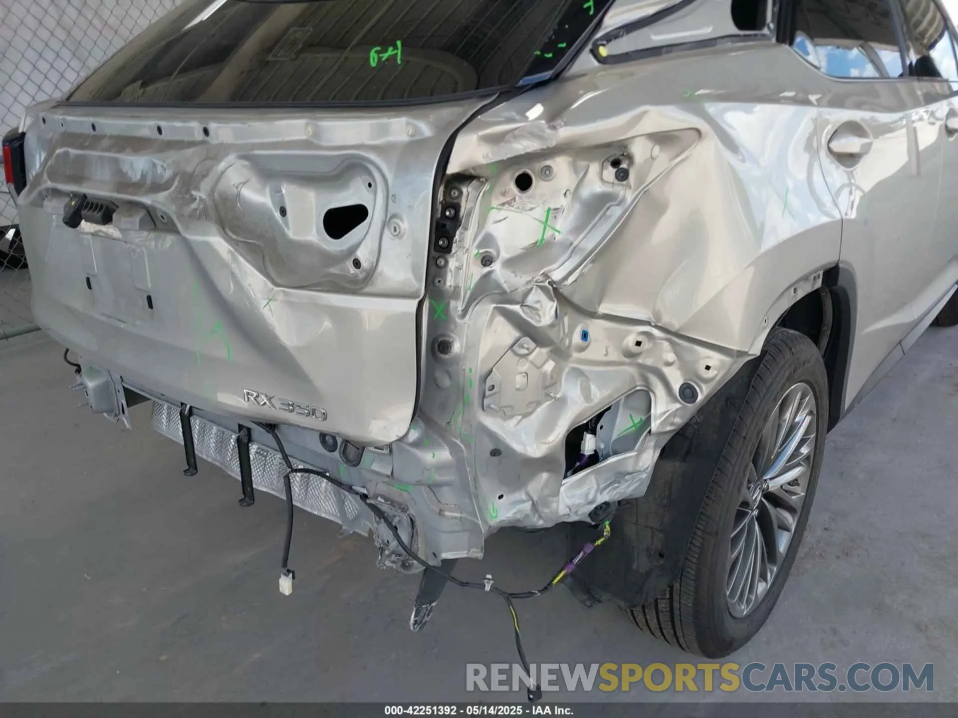 6 fotografías del automóvil dañado 2T2JZMAA1MC185112 LEXUS RX 350 2021