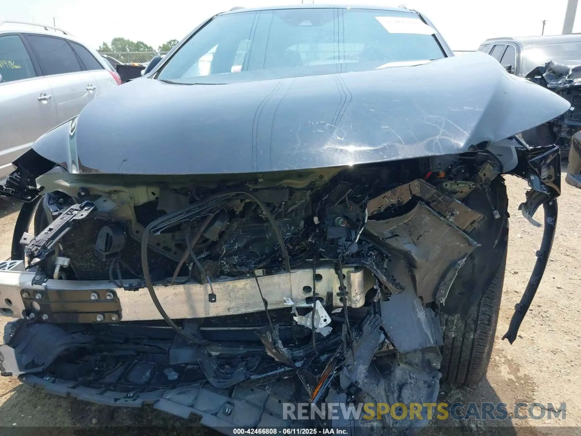 12 fotografías del automóvil dañado 2T2SZMDAXMC308020 LEXUS RX 350 2021