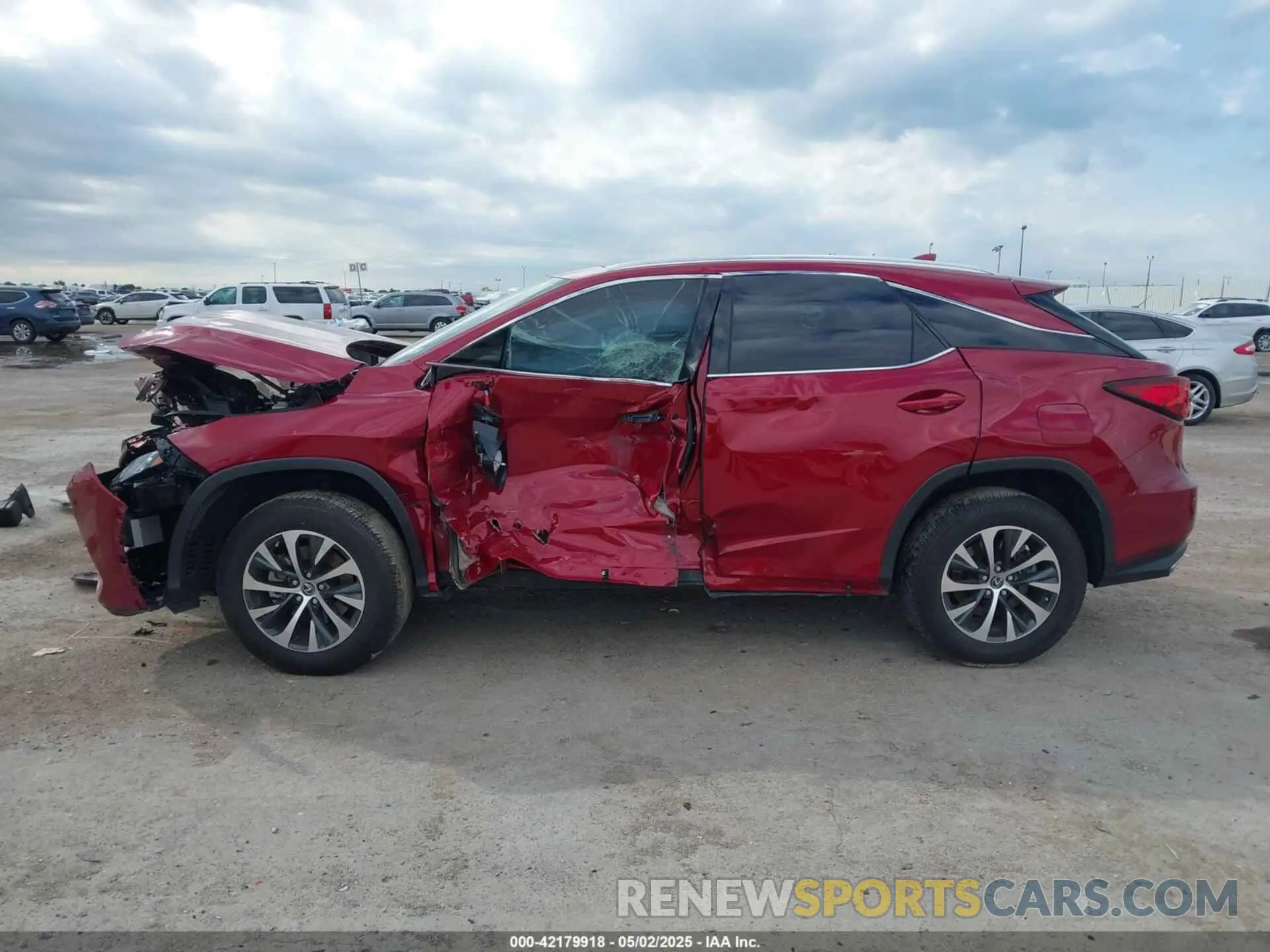 14 fotografías del automóvil dañado 2T2HZMAA0NC256932 LEXUS RX 350 2022