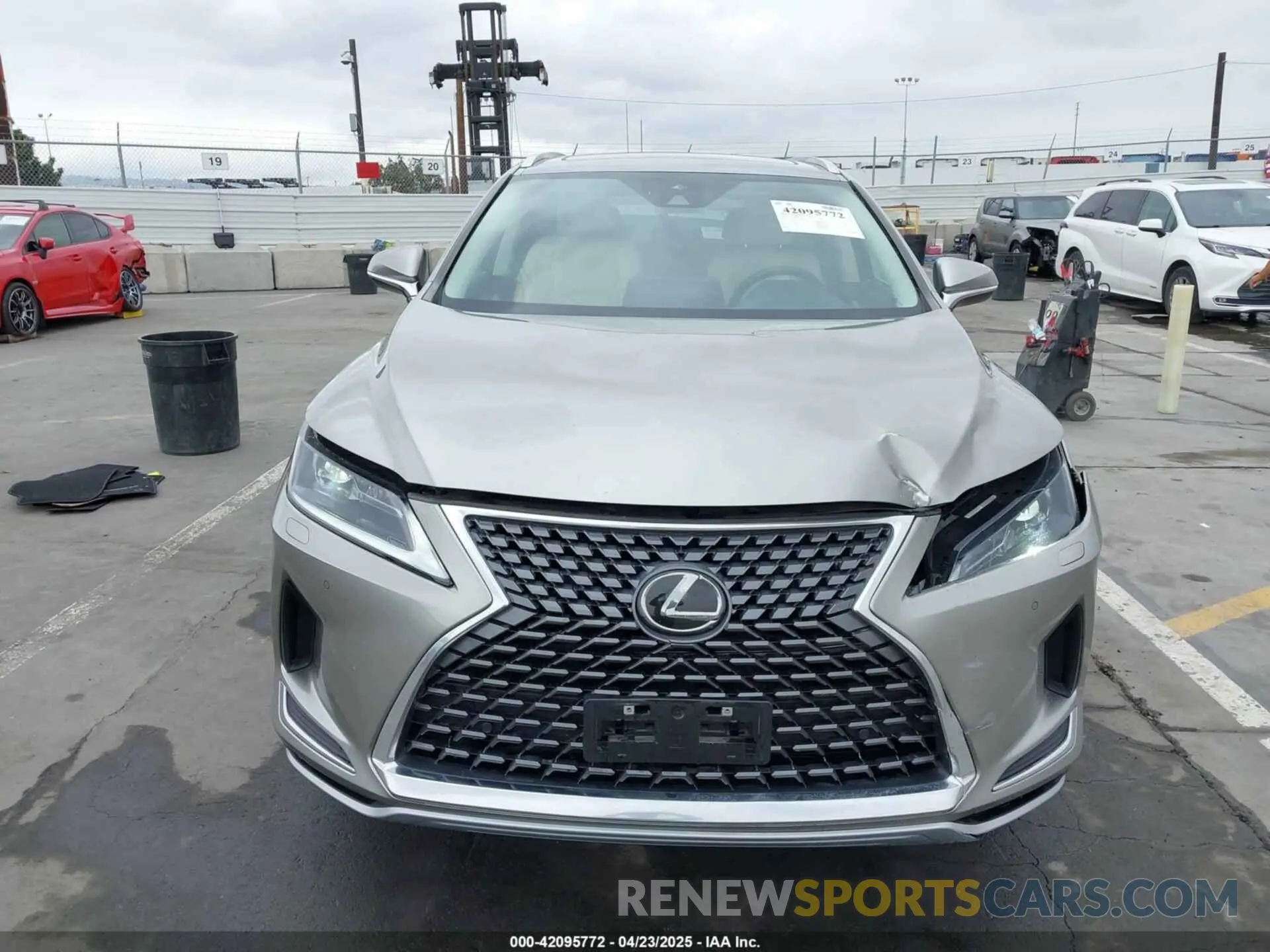 12 fotografías del automóvil dañado 2T2HZMAA1NC241789 LEXUS RX 350 2022
