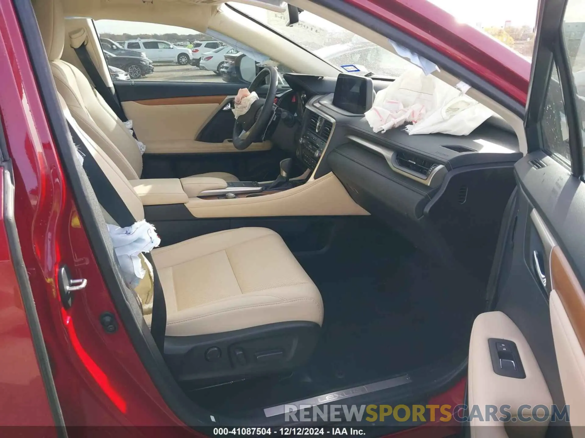 5 fotografías del automóvil dañado 2T2HZMAA3NC222600 LEXUS RX 350 2022