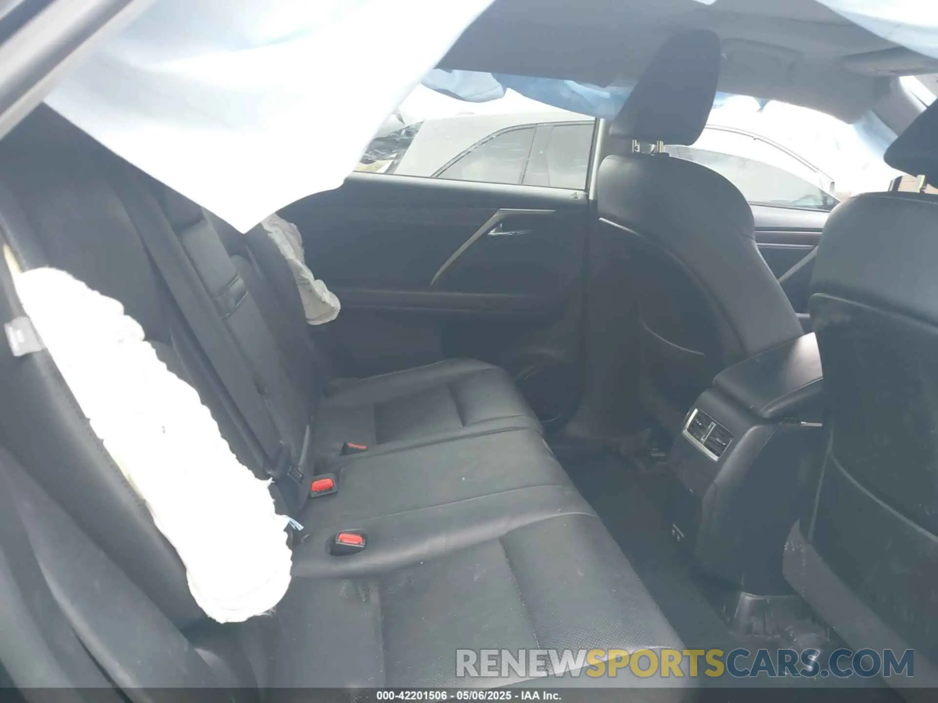 8 fotografías del automóvil dañado 2T2HZMAA3NC255337 LEXUS RX 350 2022