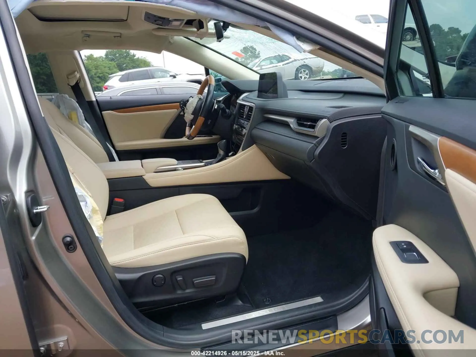 5 fotografías del automóvil dañado 2T2HZMAA5NC227037 LEXUS RX 350 2022