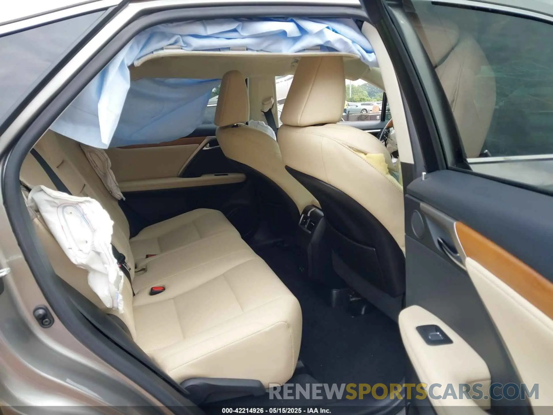 8 fotografías del automóvil dañado 2T2HZMAA5NC227037 LEXUS RX 350 2022