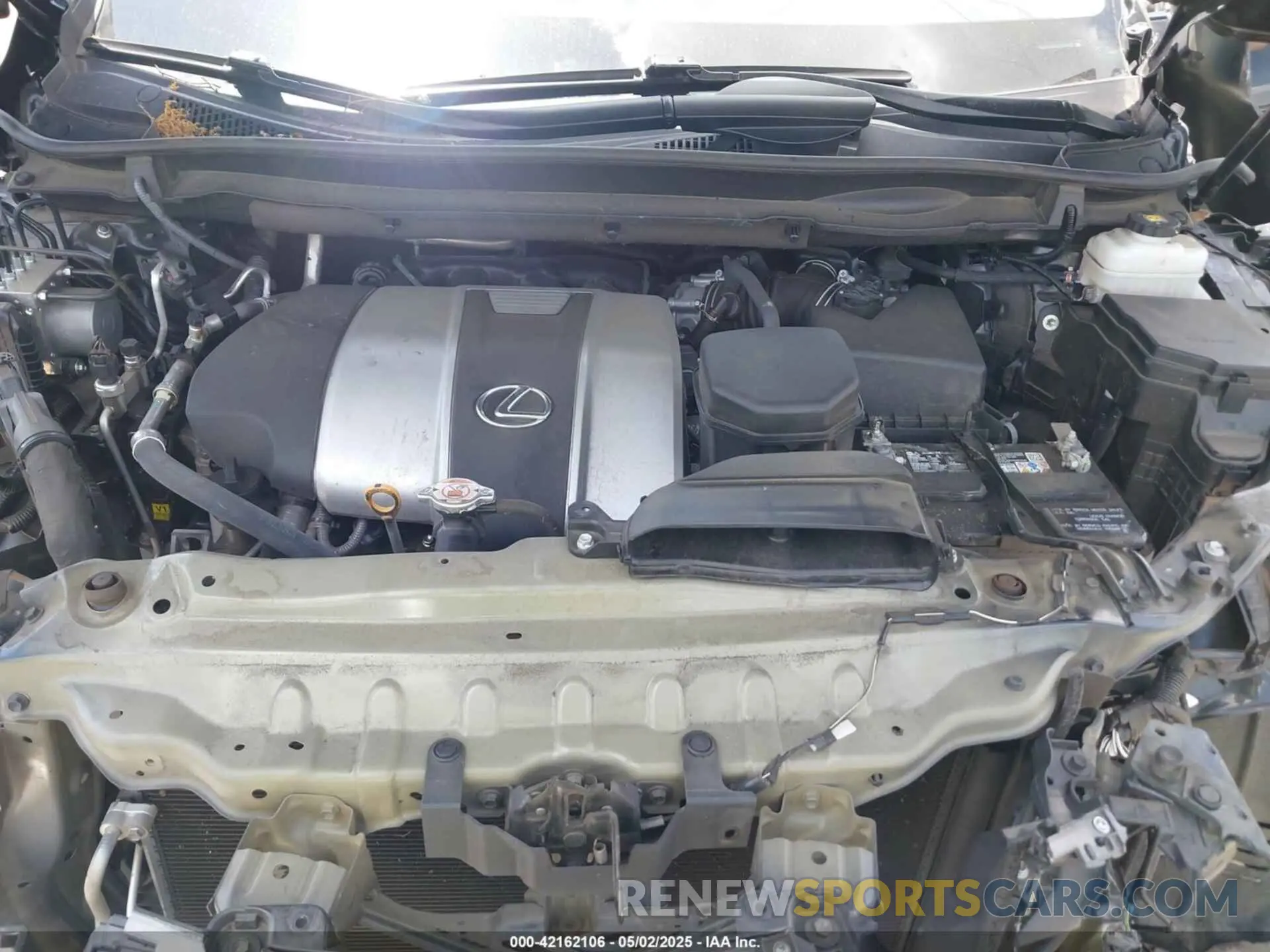 10 fotografías del automóvil dañado 2T2HZMAA5NC258871 LEXUS RX 350 2022