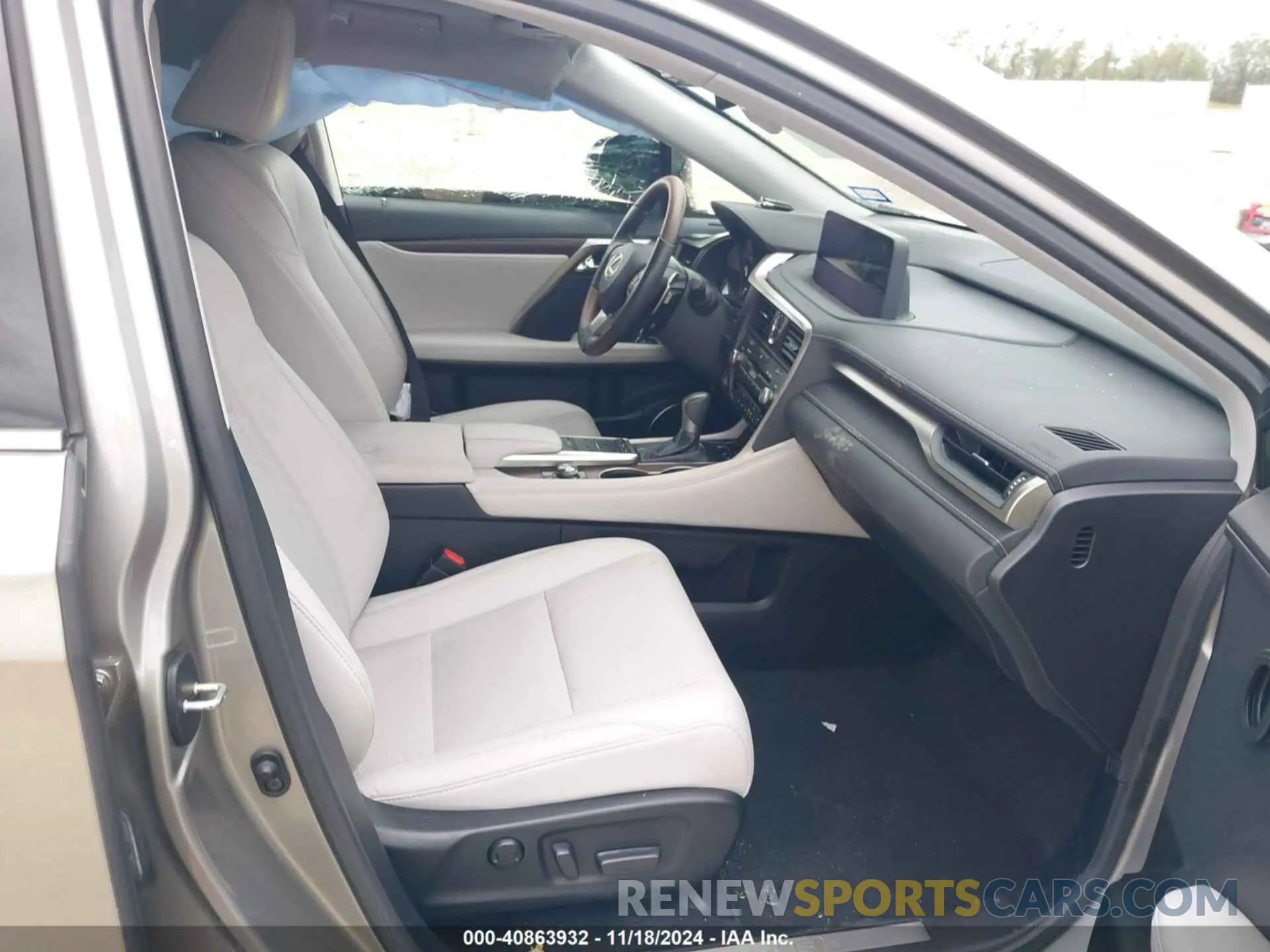 5 fotografías del automóvil dañado 2T2HZMAA6NC241335 LEXUS RX 350 2022