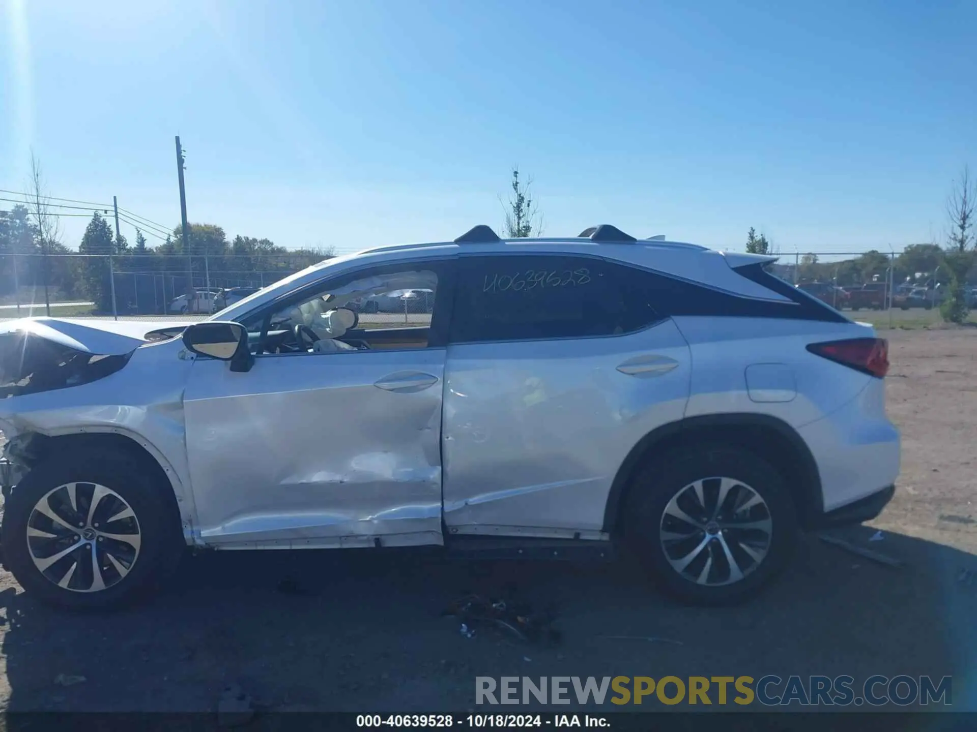 14 fotografías del automóvil dañado 2T2HZMDA2NC359345 LEXUS RX 350 2022