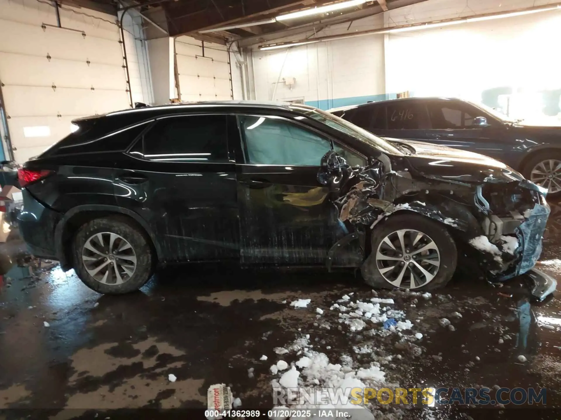 13 fotografías del automóvil dañado 2T2HZMDA3NC352906 LEXUS RX 350 2022