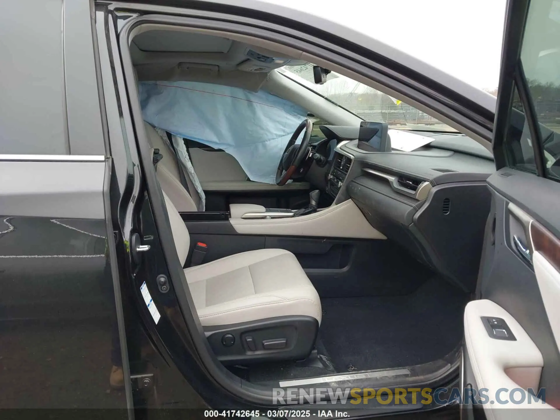 5 fotografías del automóvil dañado 2T2HZMDA5NC324380 LEXUS RX 350 2022