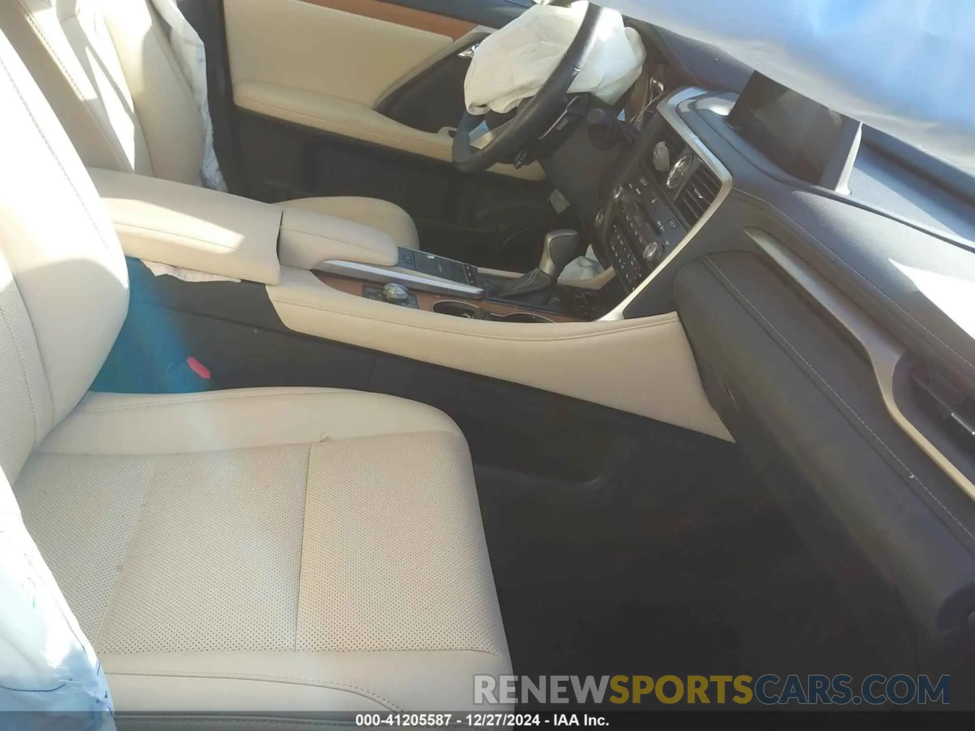 5 fotografías del automóvil dañado 2T2HZMDA7NC310819 LEXUS RX 350 2022