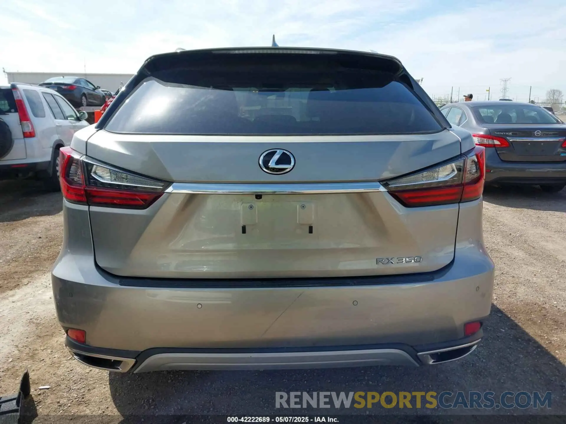17 fotografías del automóvil dañado 2T2HZMDA8NC356417 LEXUS RX 350 2022
