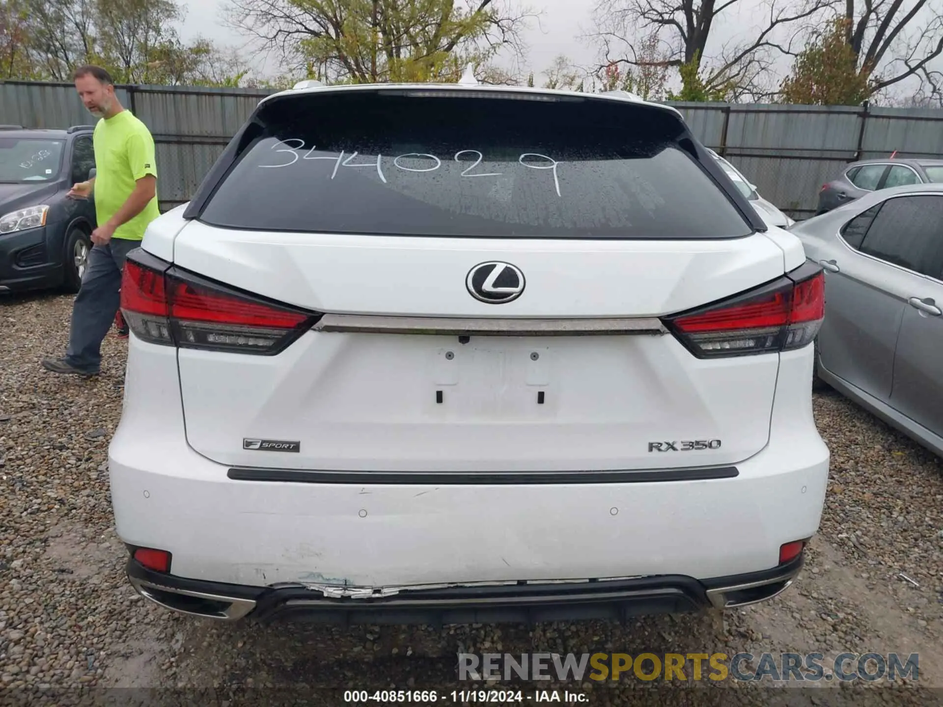 16 fotografías del automóvil dañado 2T2SZMDA8NC344029 LEXUS RX 350 2022