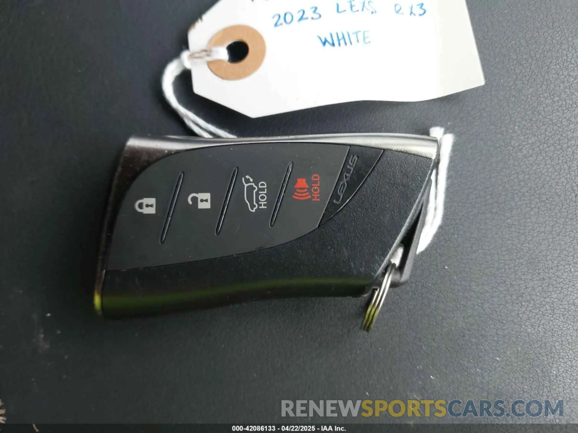 11 fotografías del automóvil dañado 2T2BAMBA1PC019509 LEXUS RX 350 2023