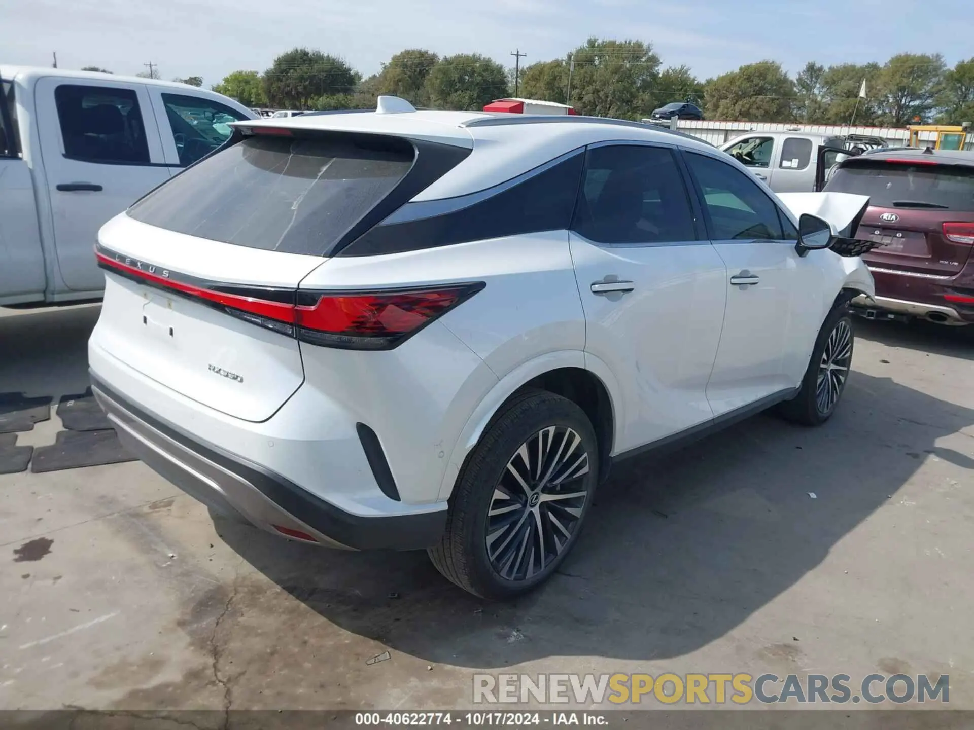 4 fotografías del automóvil dañado 2T2BAMBA3PC022332 LEXUS RX 350 2023