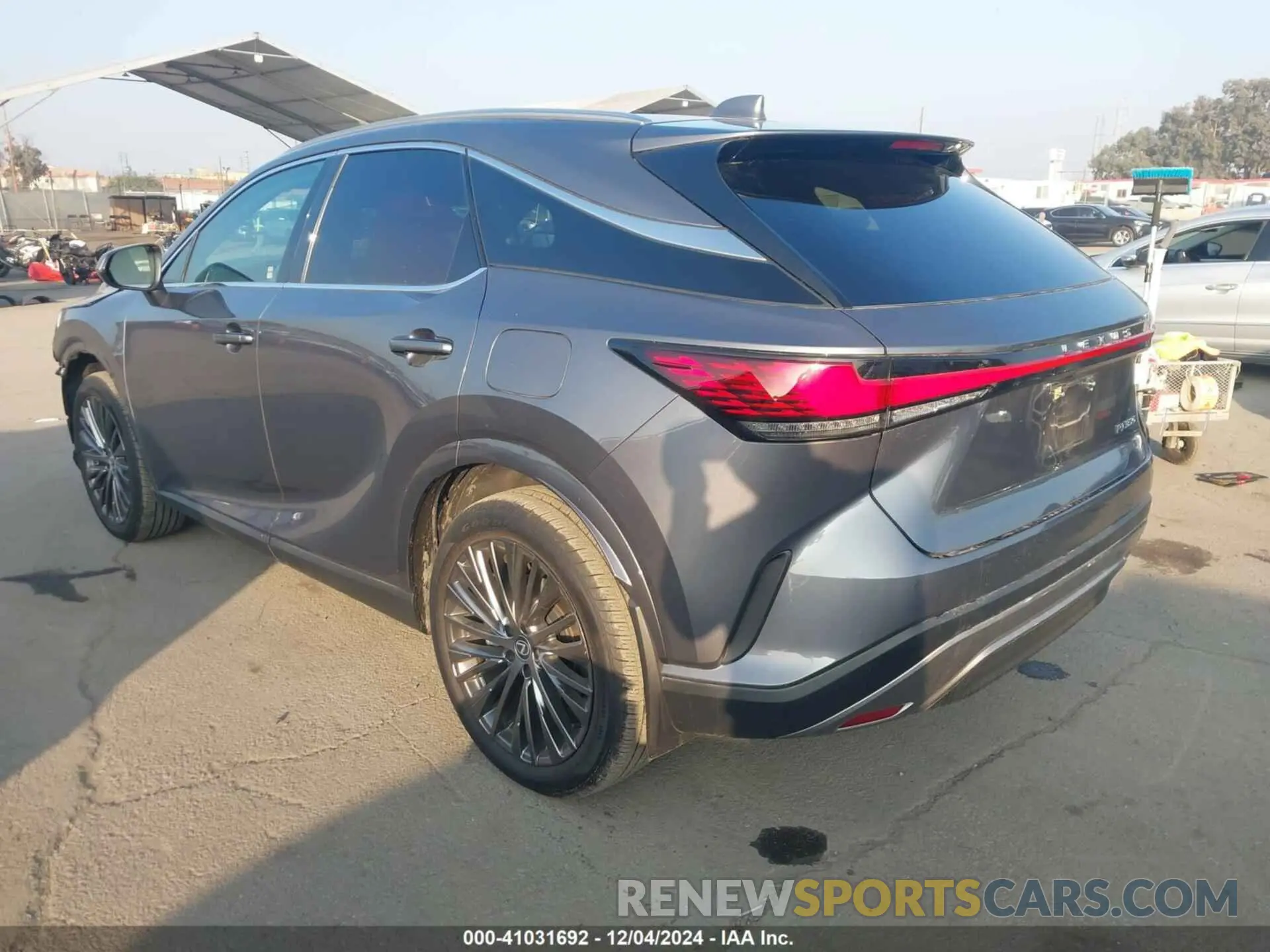 3 fotografías del automóvil dañado 2T2BAMBA4PC016765 LEXUS RX 350 2023