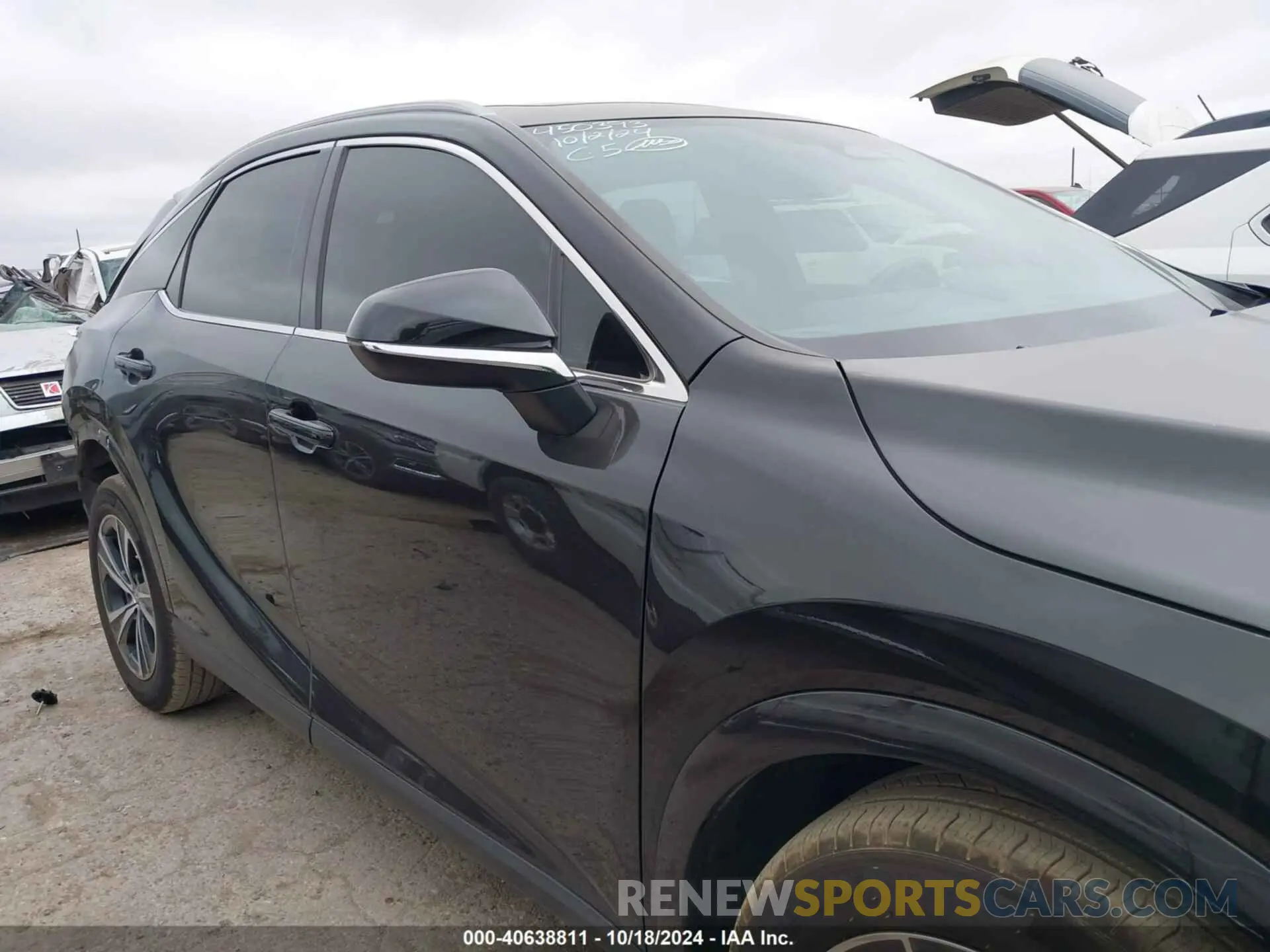 14 fotografías del automóvil dañado 2T2BAMBA4PC022257 LEXUS RX 350 2023