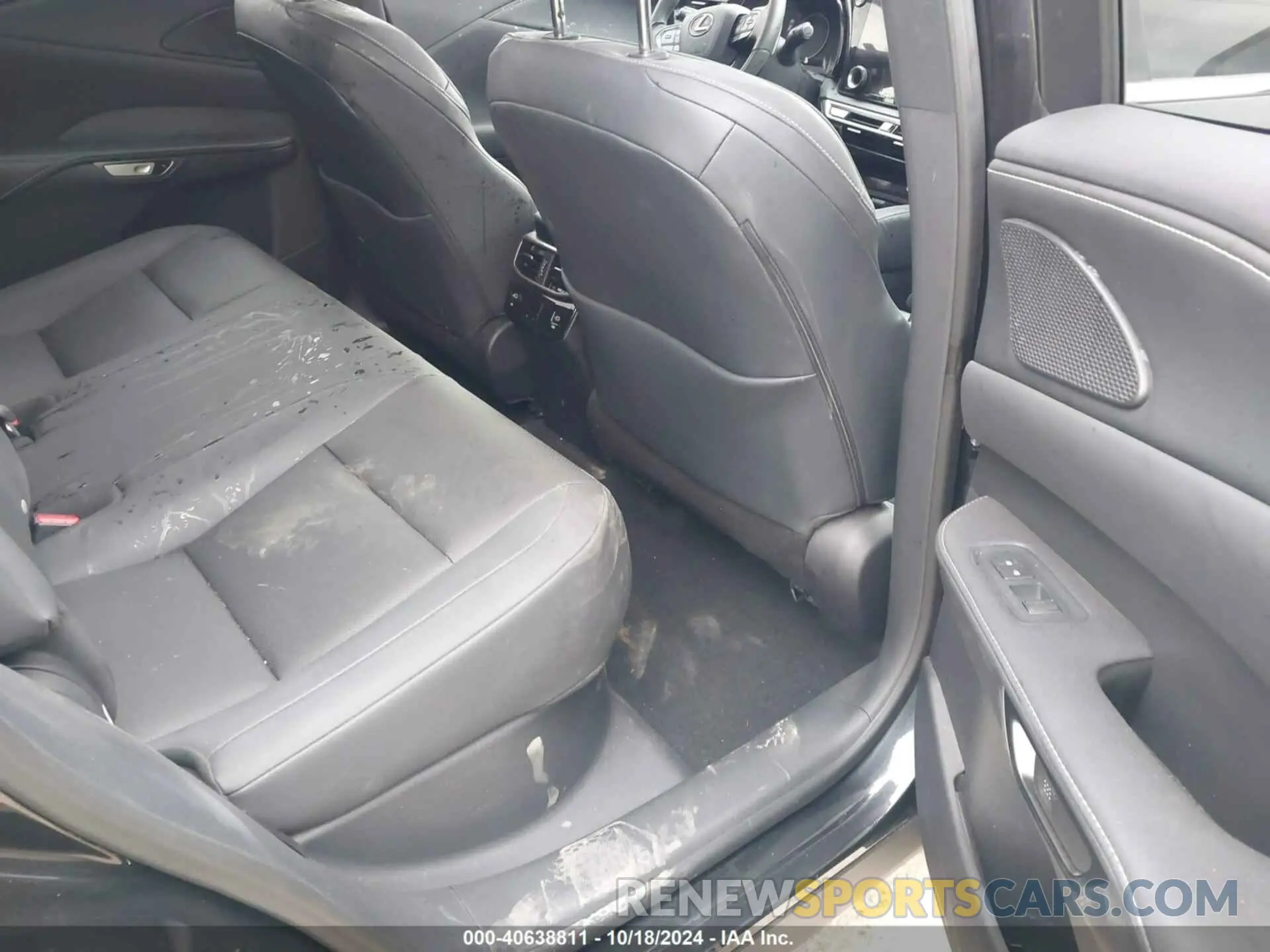 8 fotografías del automóvil dañado 2T2BAMBA4PC022257 LEXUS RX 350 2023