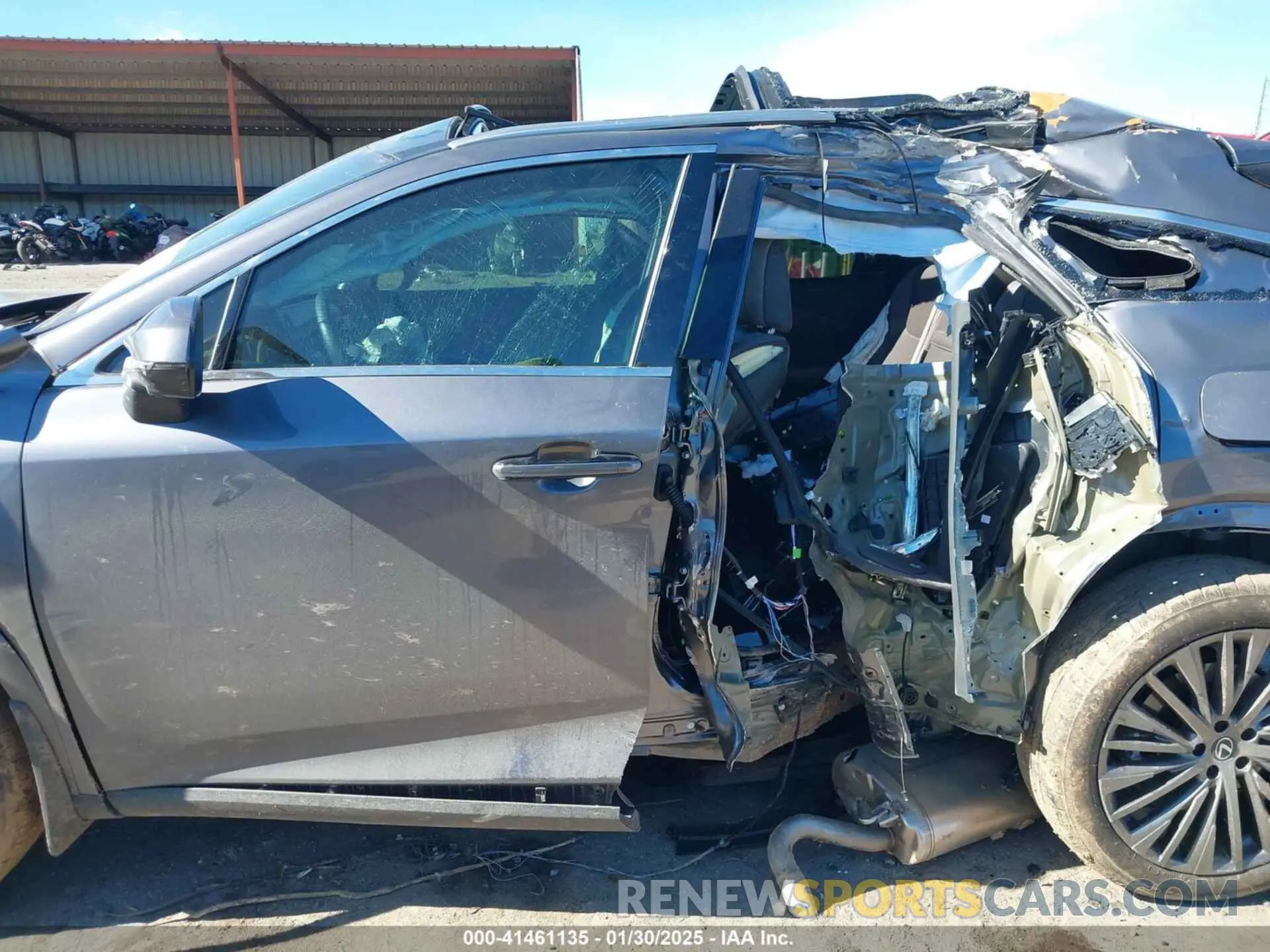 15 fotografías del automóvil dañado 2T2BAMBA5PC021439 LEXUS RX 350 2023