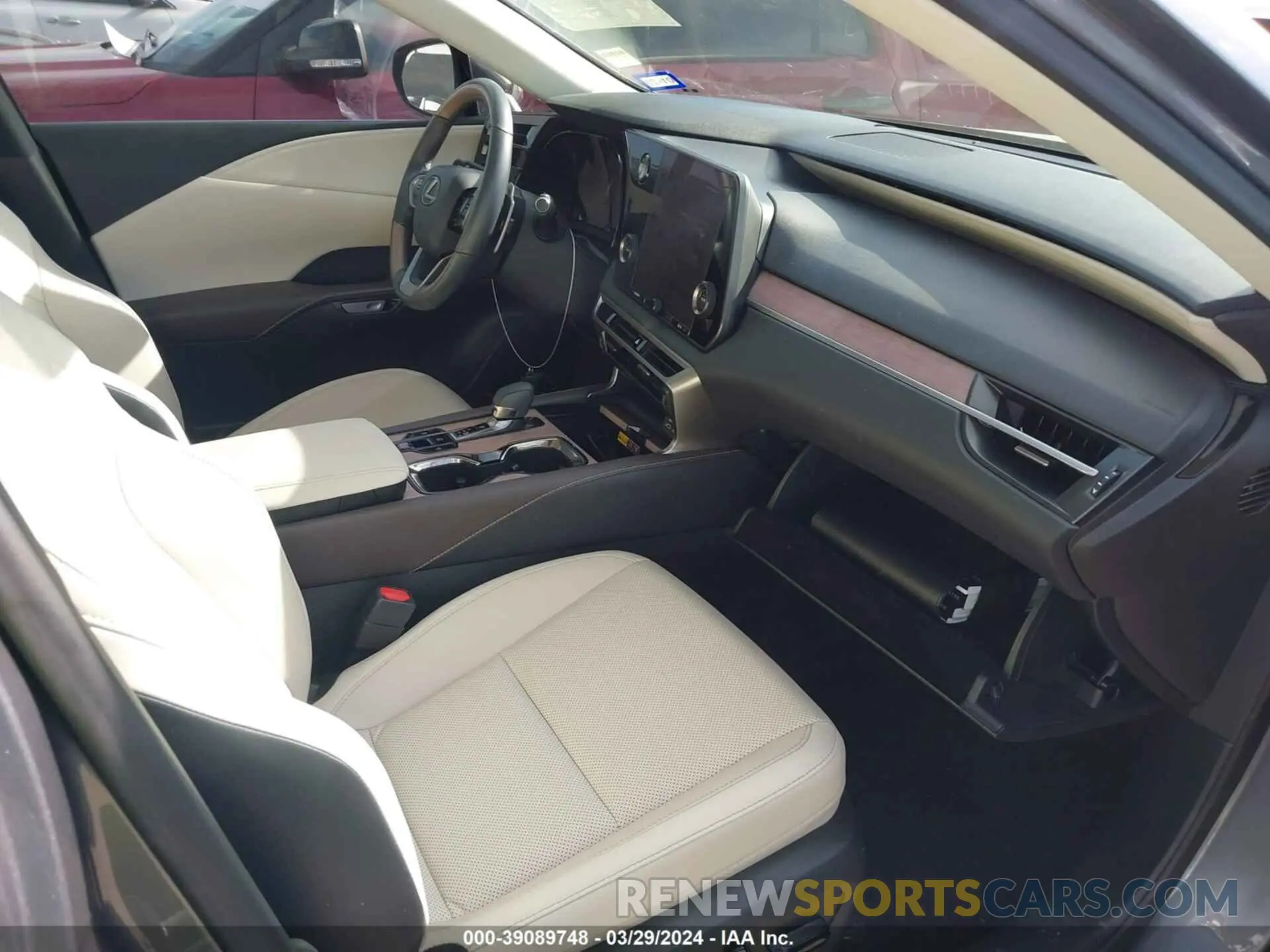 5 fotografías del automóvil dañado 2T2BAMBA6PC004066 LEXUS RX 350 2023