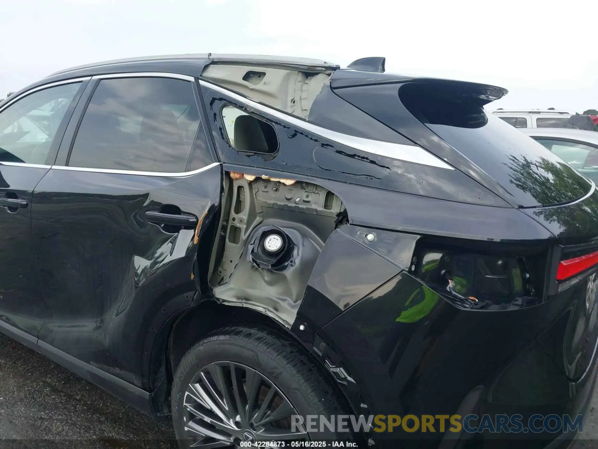 6 fotografías del automóvil dañado 2T2BAMBA6PC020672 LEXUS RX 350 2023