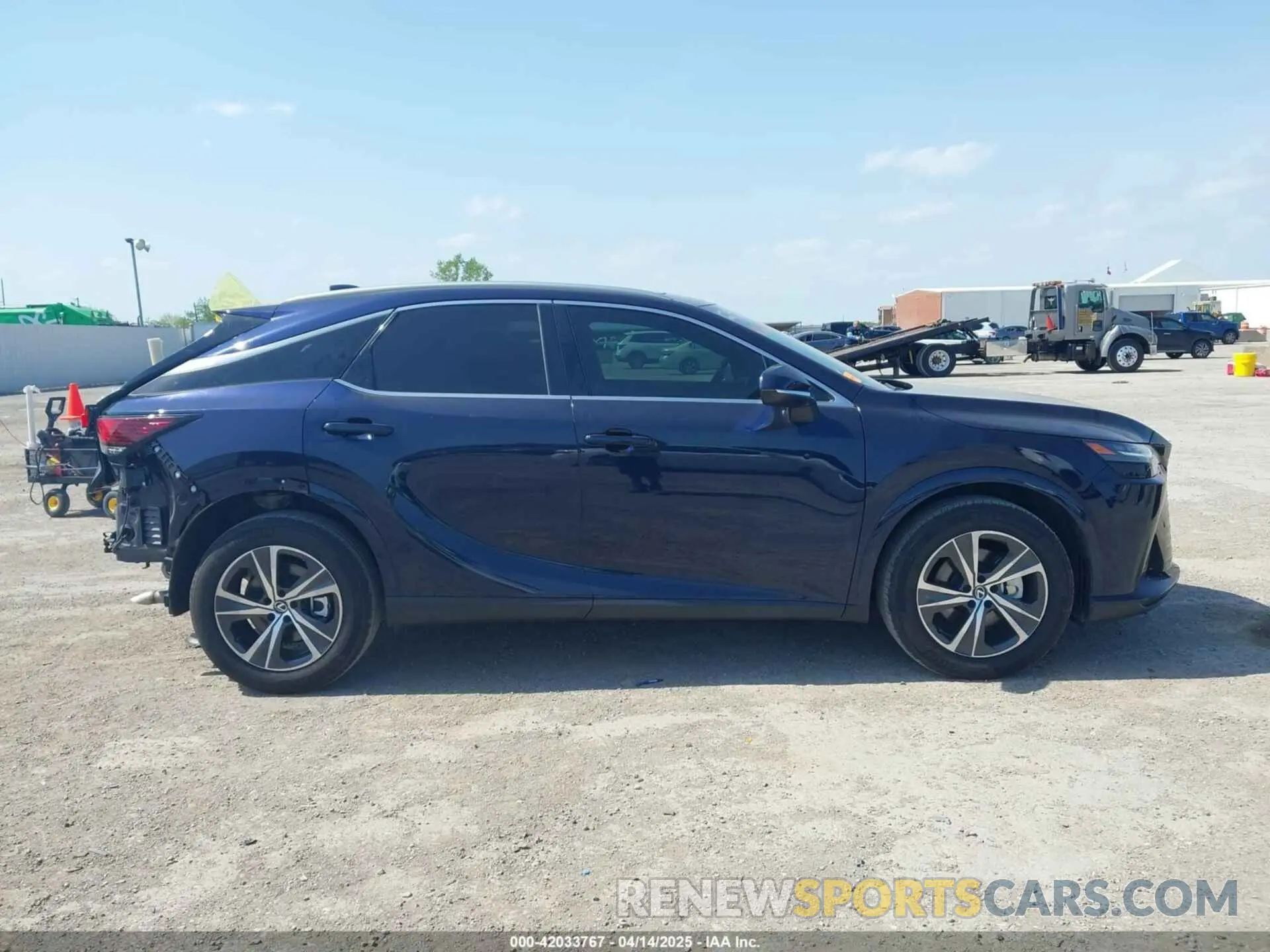 14 fotografías del automóvil dañado 2T2BAMBA6PC021319 LEXUS RX 350 2023