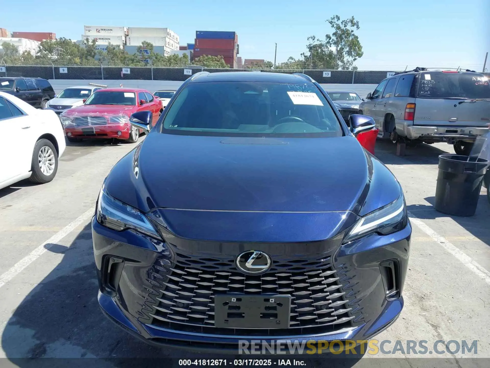 12 fotografías del automóvil dañado 2T2BAMBA7PC007168 LEXUS RX 350 2023