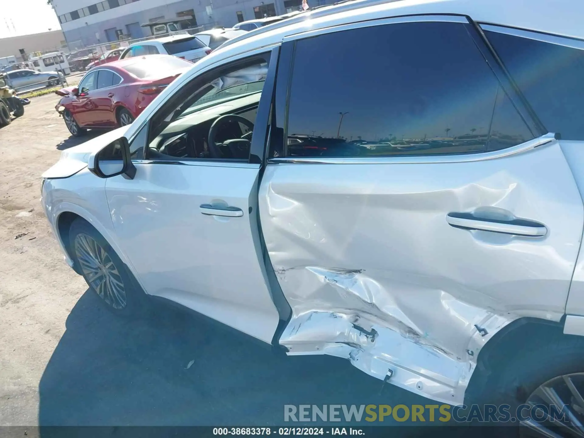 15 fotografías del automóvil dañado 2T2BAMBA7PC008952 LEXUS RX 350 2023