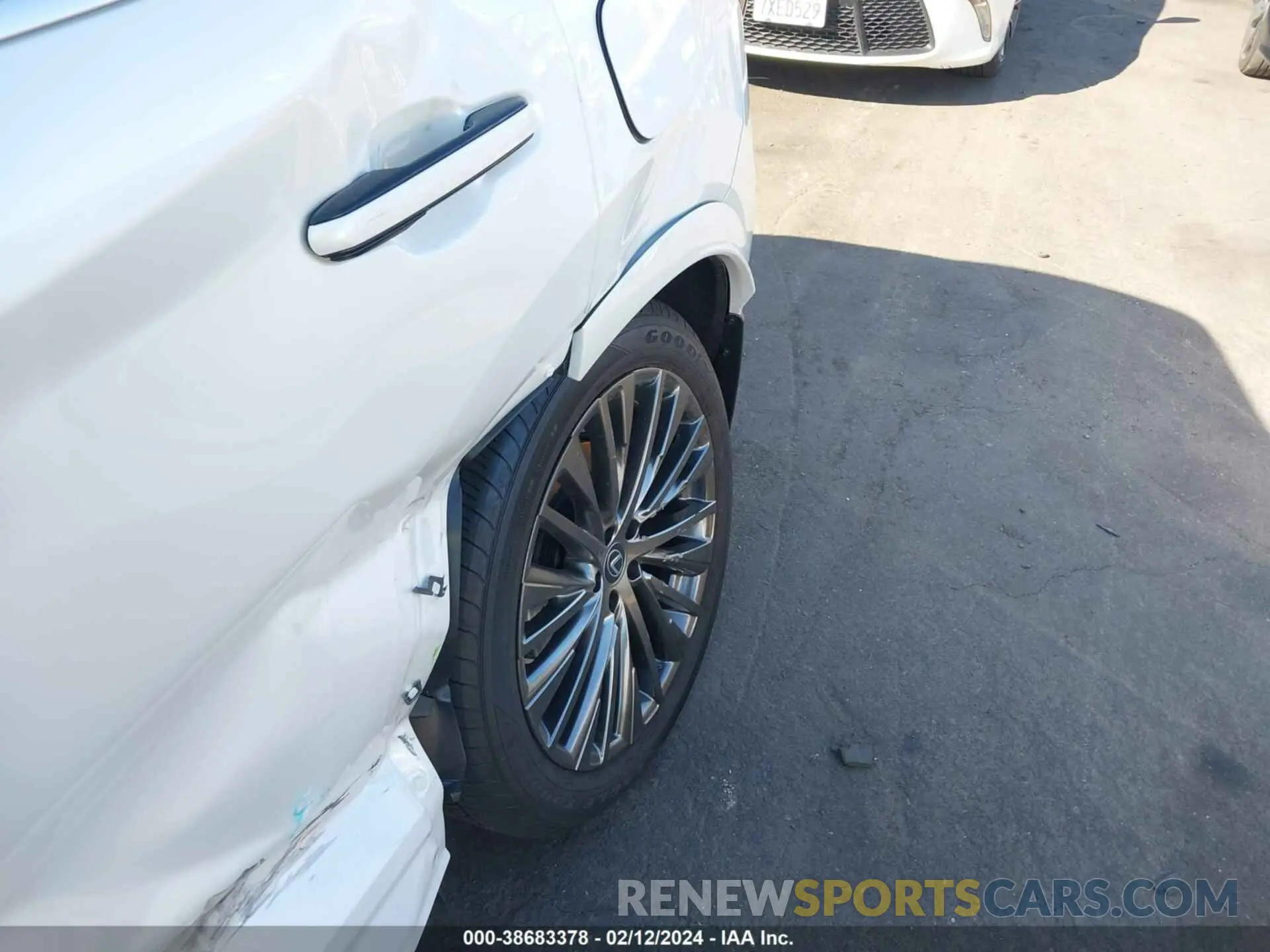 19 fotografías del automóvil dañado 2T2BAMBA7PC008952 LEXUS RX 350 2023