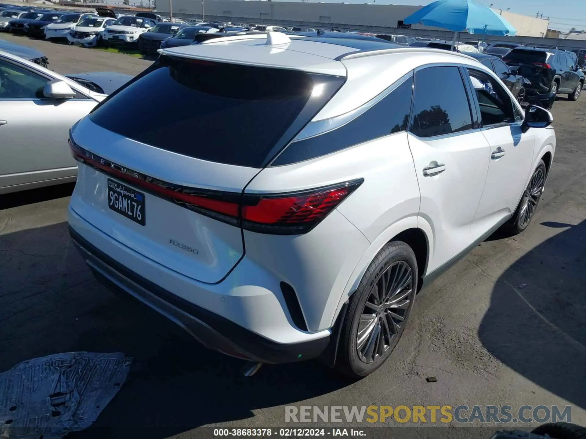 4 fotografías del automóvil dañado 2T2BAMBA7PC008952 LEXUS RX 350 2023