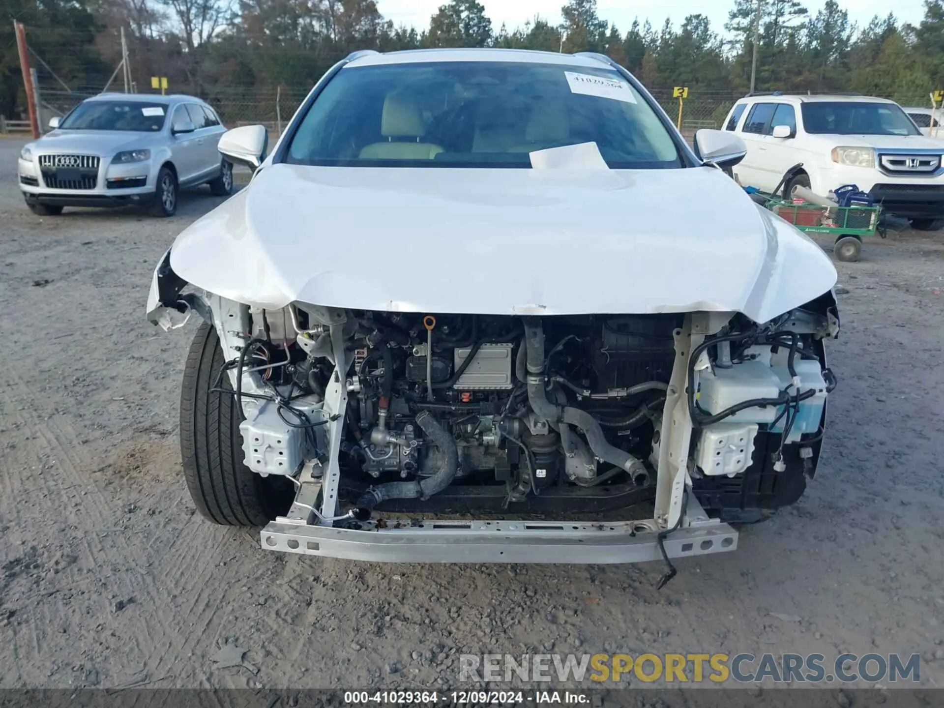 12 fotografías del automóvil dañado 2T2BAMBA9PC016602 LEXUS RX 350 2023
