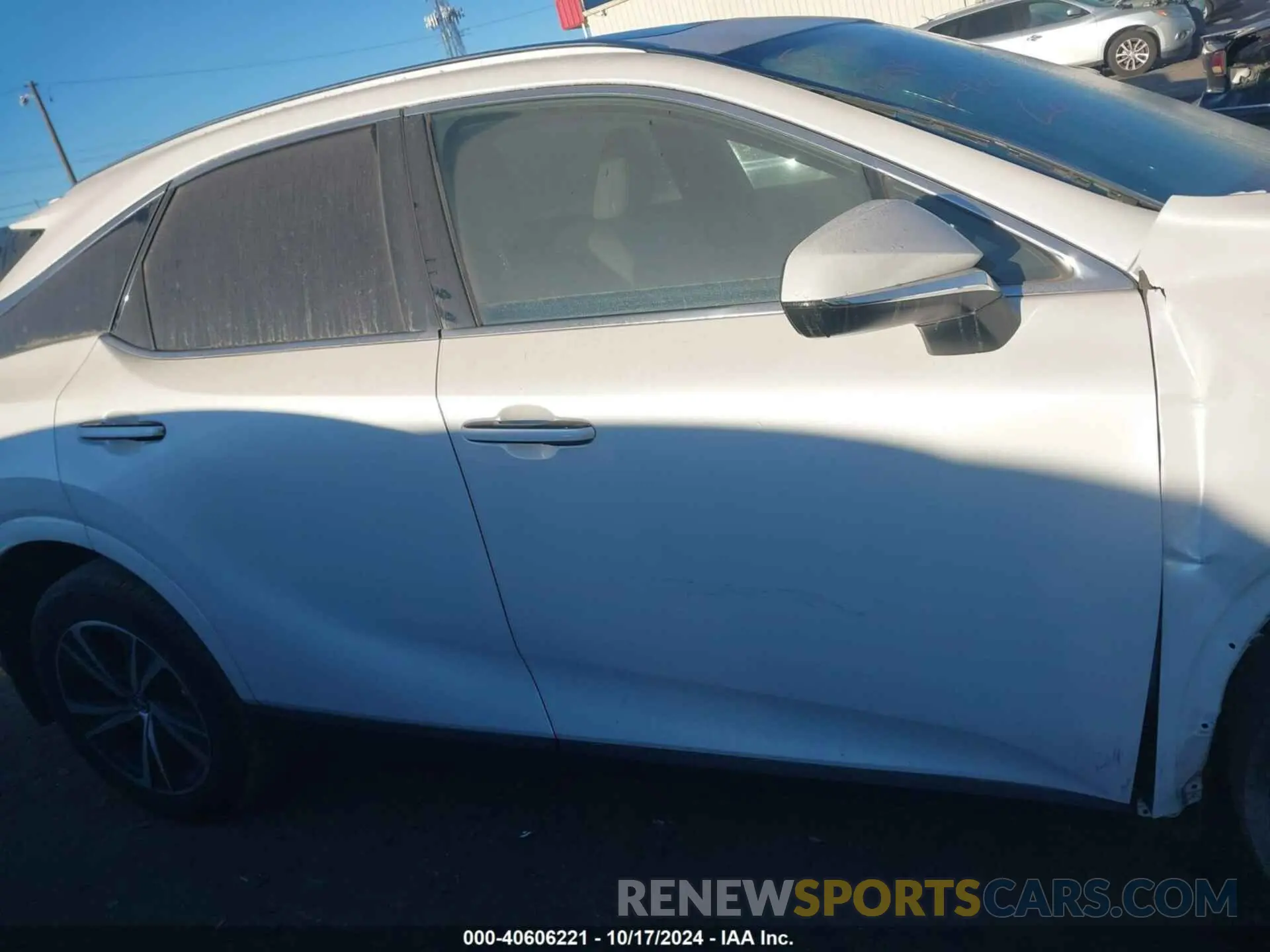 13 fotografías del automóvil dañado 2T2BAMBAXPC015524 LEXUS RX 350 2023